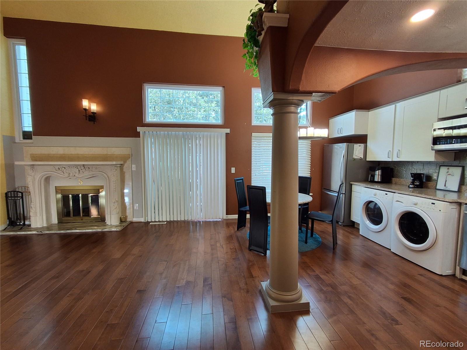 MLS Image #3 for 12553 e cornell circle,aurora, Colorado