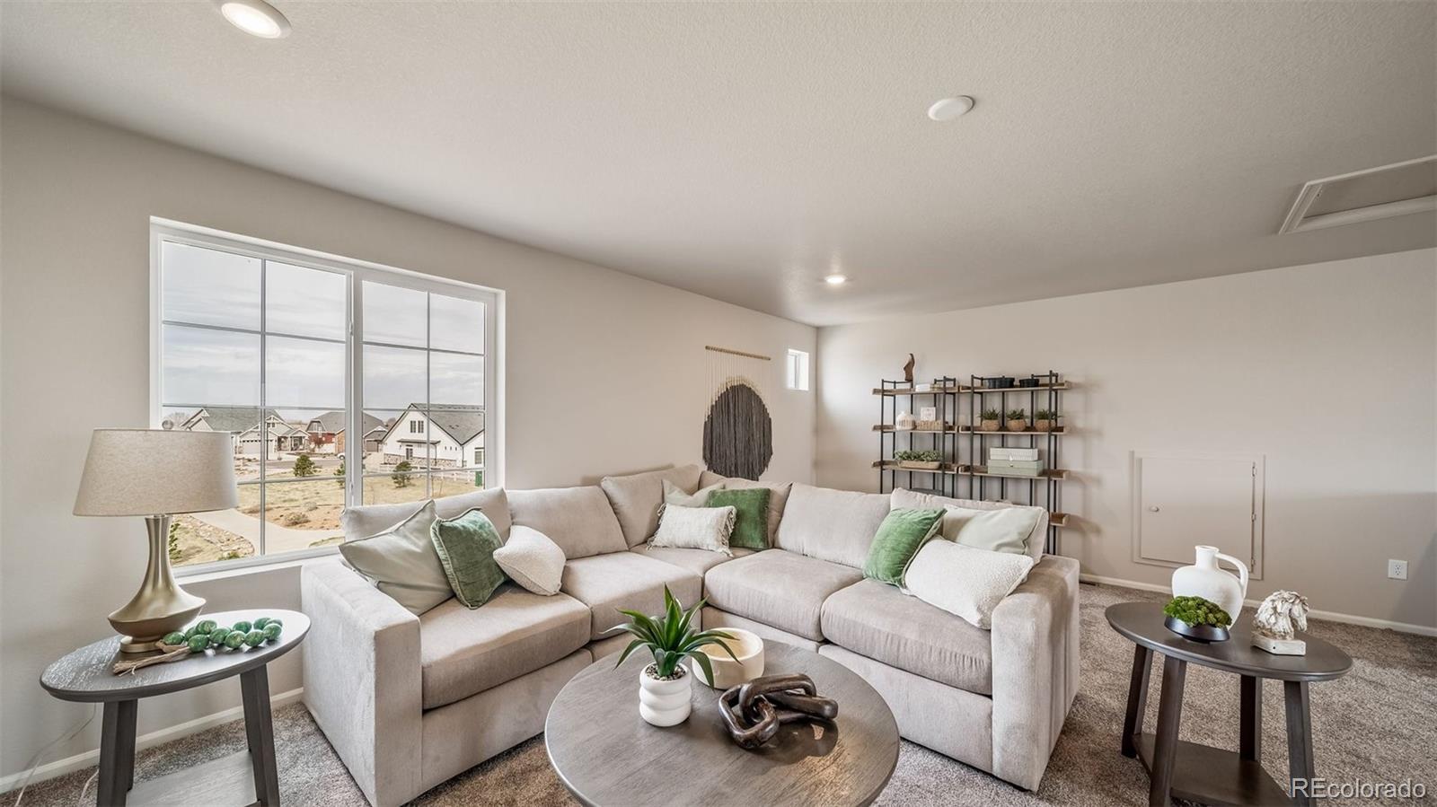 MLS Image #14 for 22244 e 49th avenue,aurora, Colorado