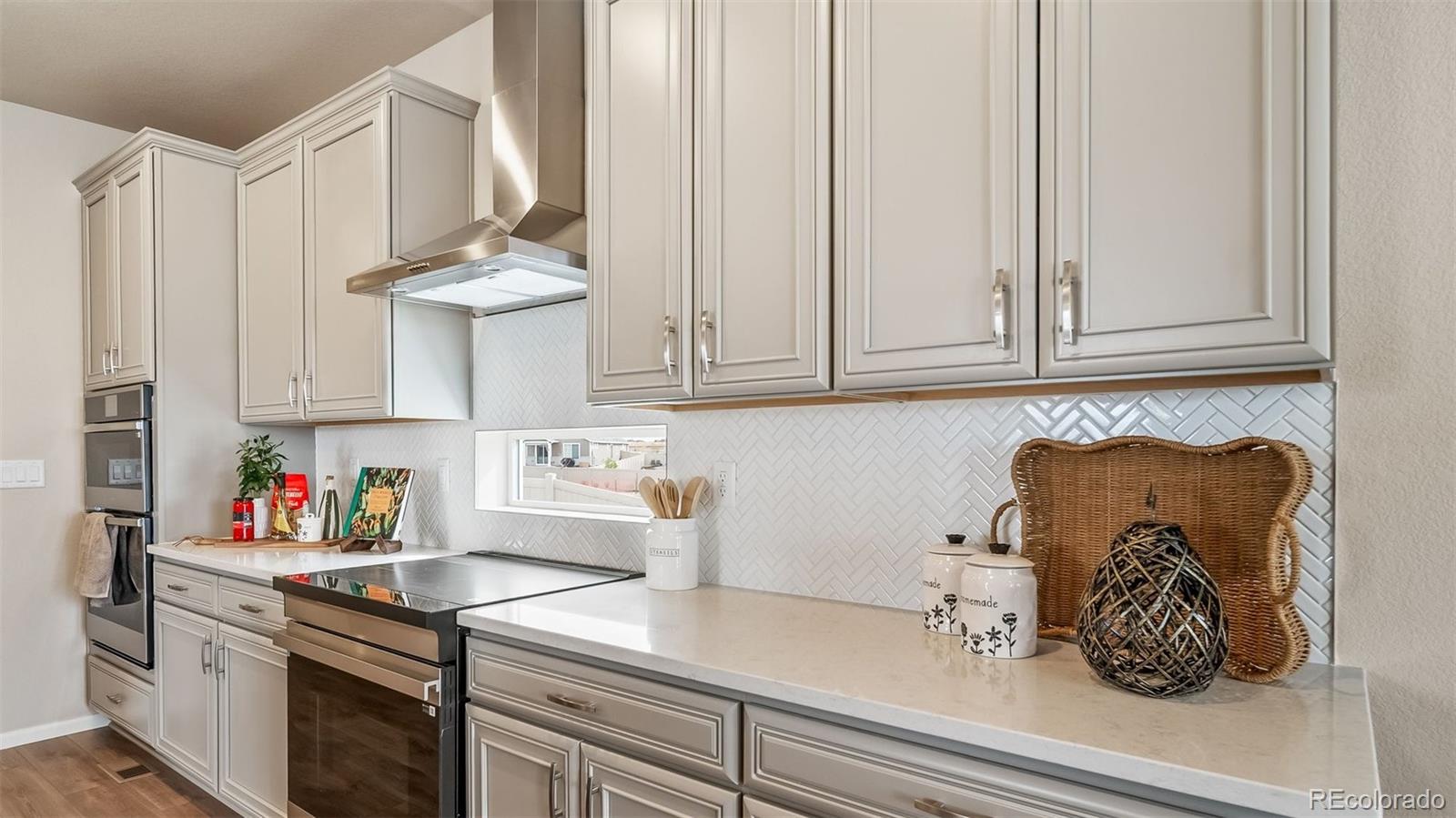 MLS Image #8 for 22244 e 49th avenue,aurora, Colorado