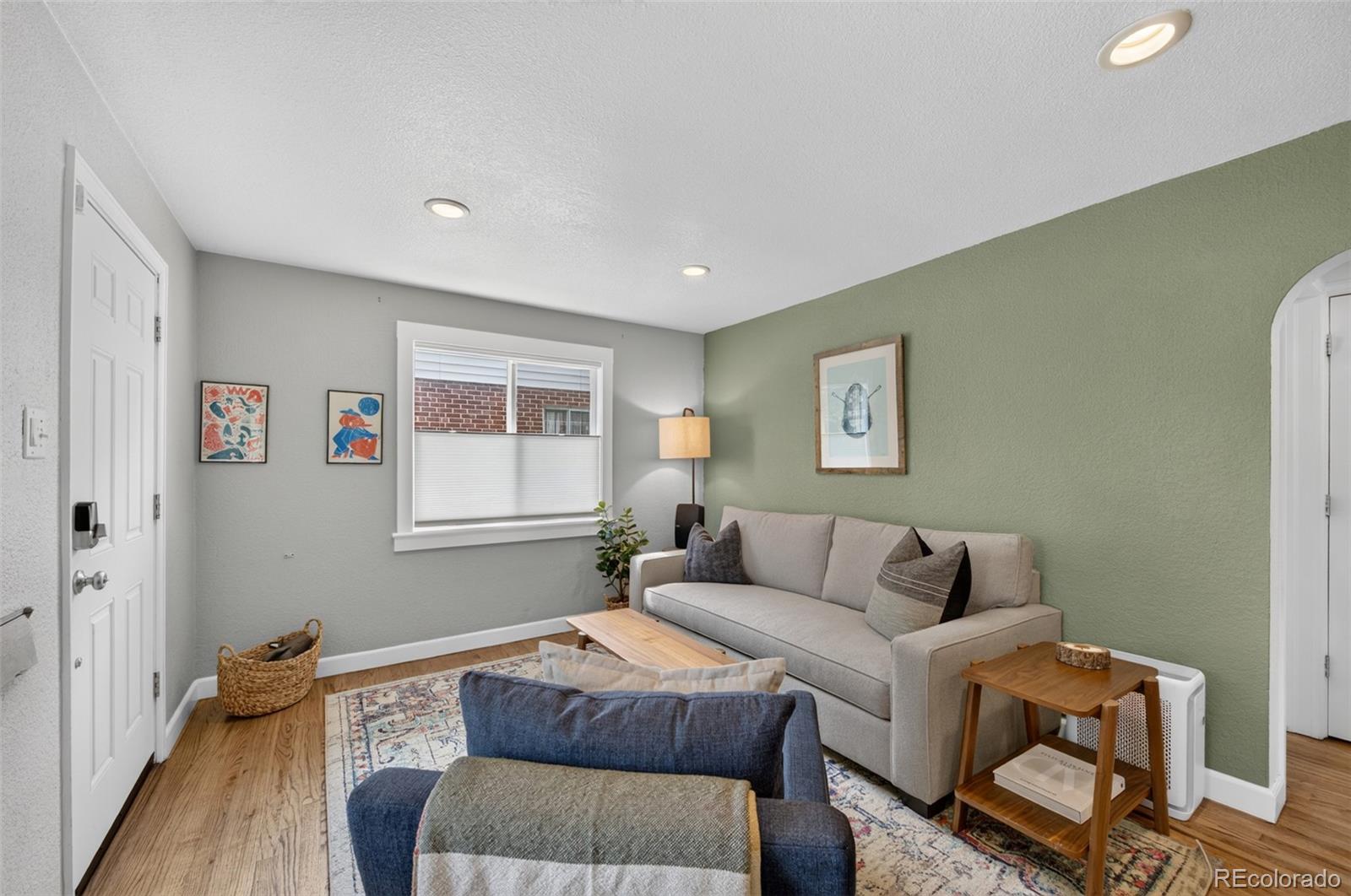 MLS Image #4 for 825 s decatur street,denver, Colorado