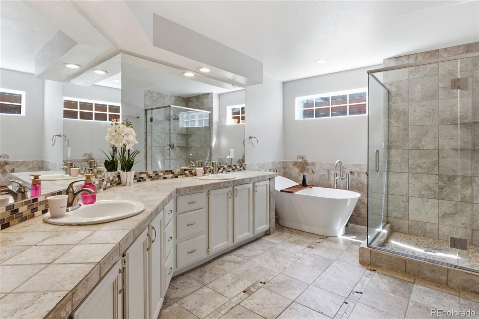 MLS Image #9 for 5633 w iliff drive,lakewood, Colorado