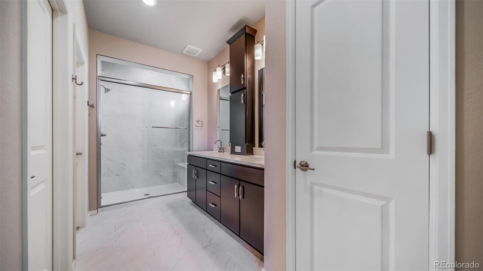 MLS Image #17 for 4982 n tempe street,aurora, Colorado