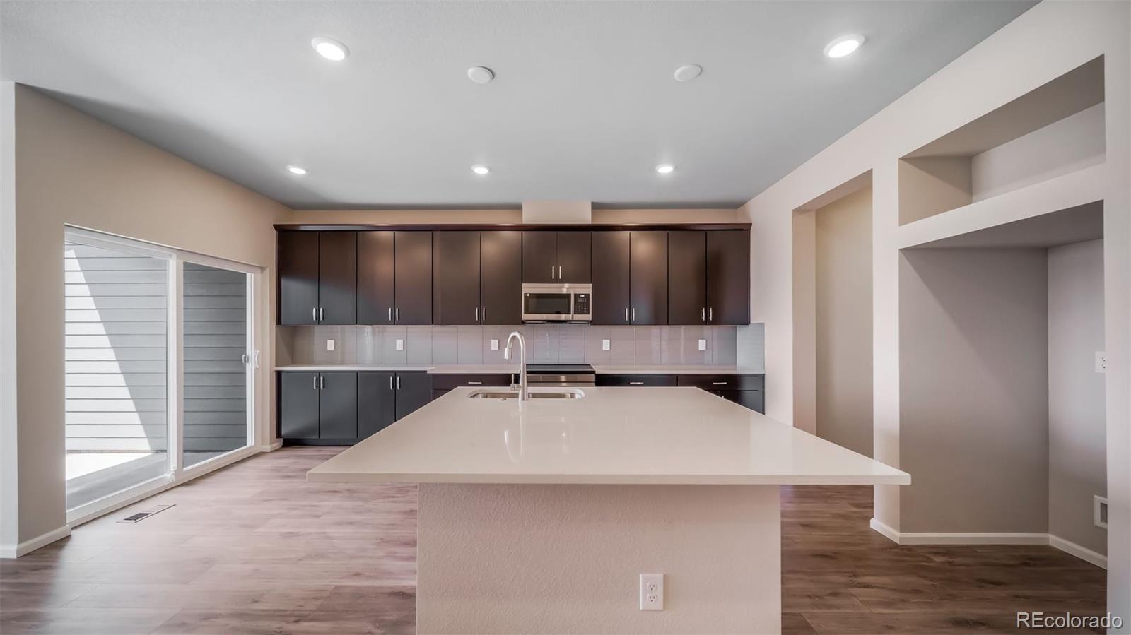 MLS Image #2 for 4982 n tempe street,aurora, Colorado