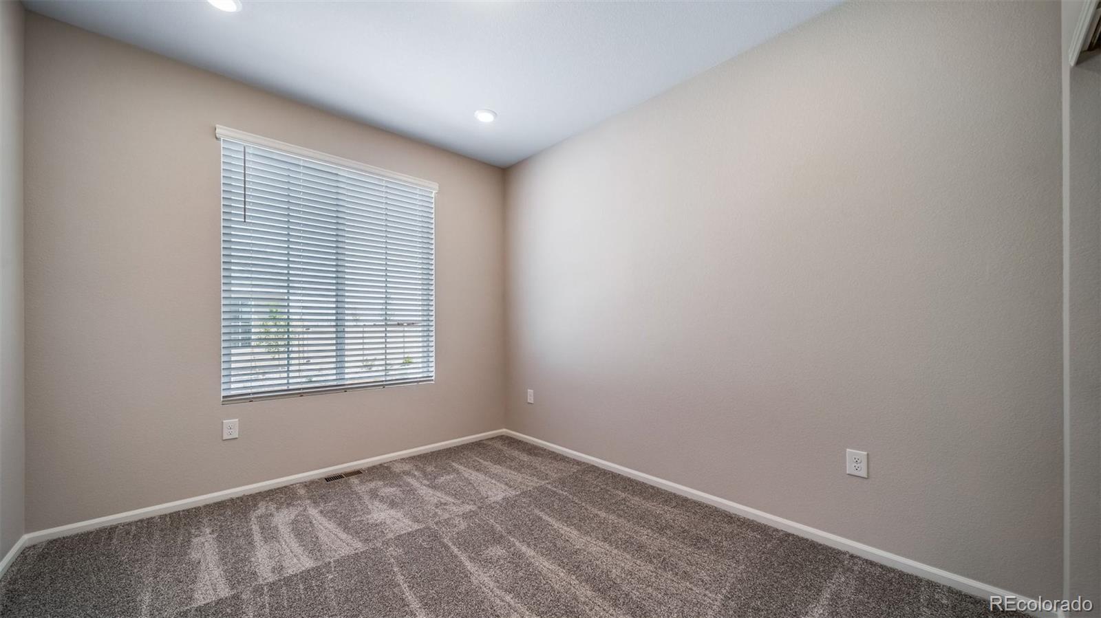MLS Image #20 for 4982 n tempe street,aurora, Colorado