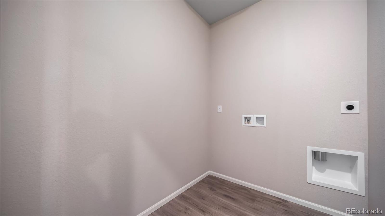 MLS Image #23 for 4982 n tempe street,aurora, Colorado