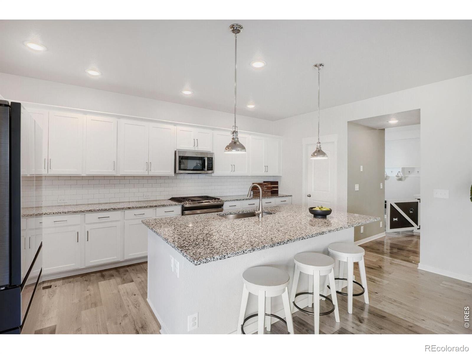 MLS Image #8 for 920  plum creek court,brighton, Colorado