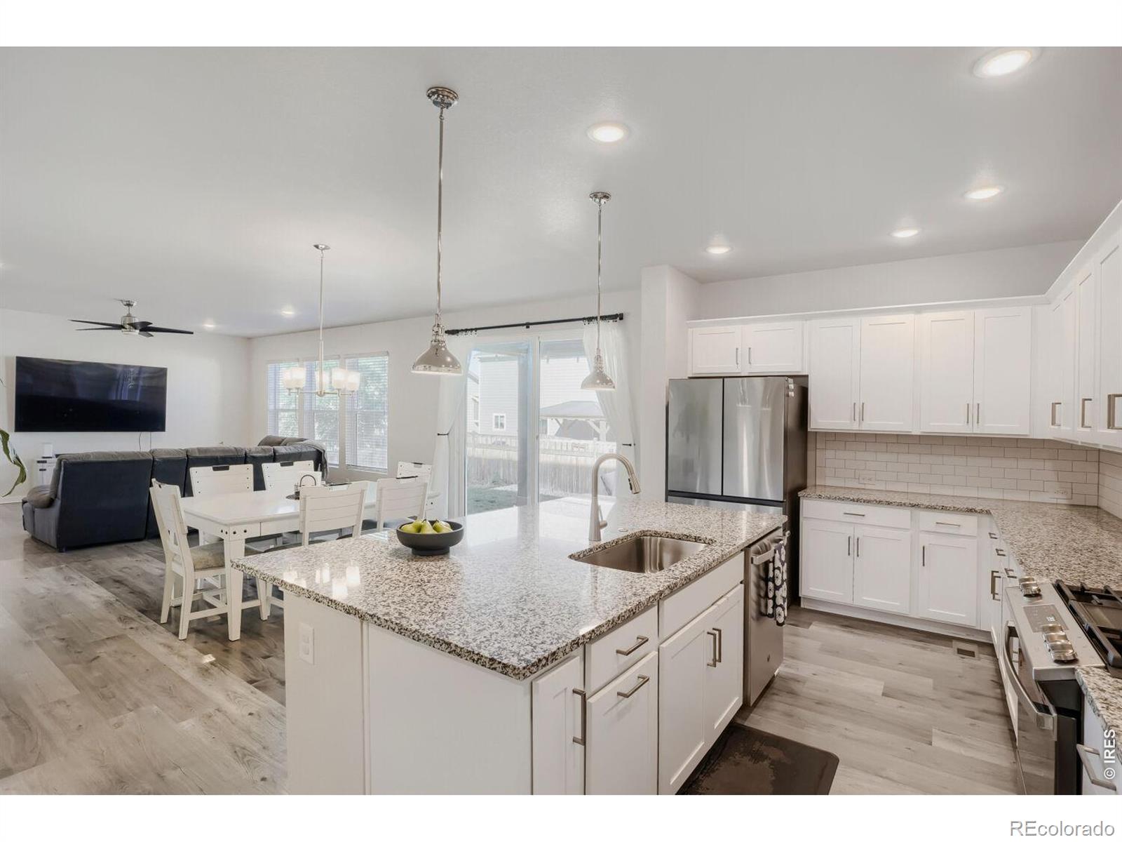 MLS Image #9 for 920  plum creek court,brighton, Colorado