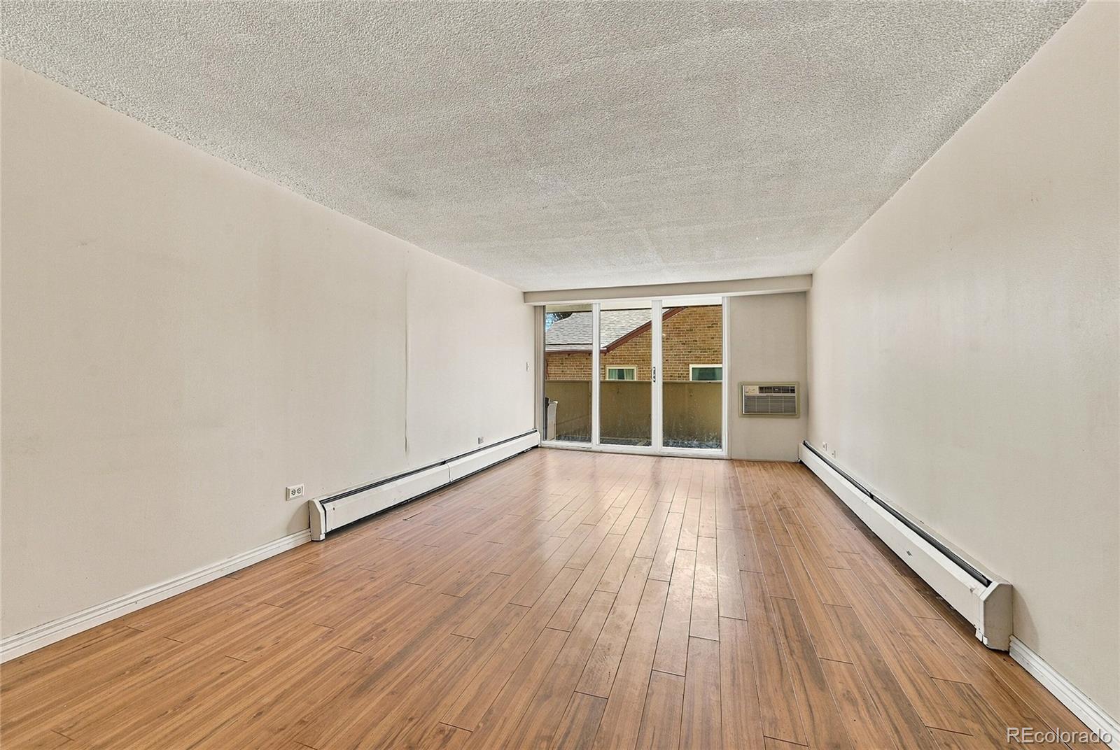 MLS Image #11 for 799  dahlia street,denver, Colorado