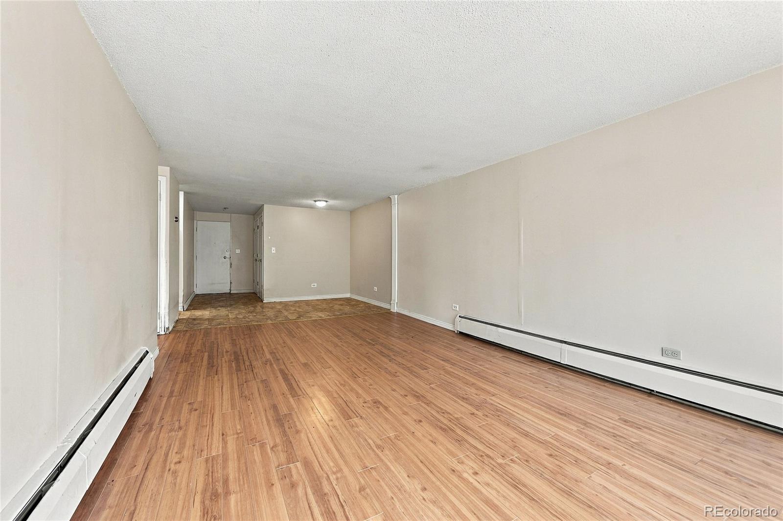 MLS Image #14 for 799  dahlia street,denver, Colorado