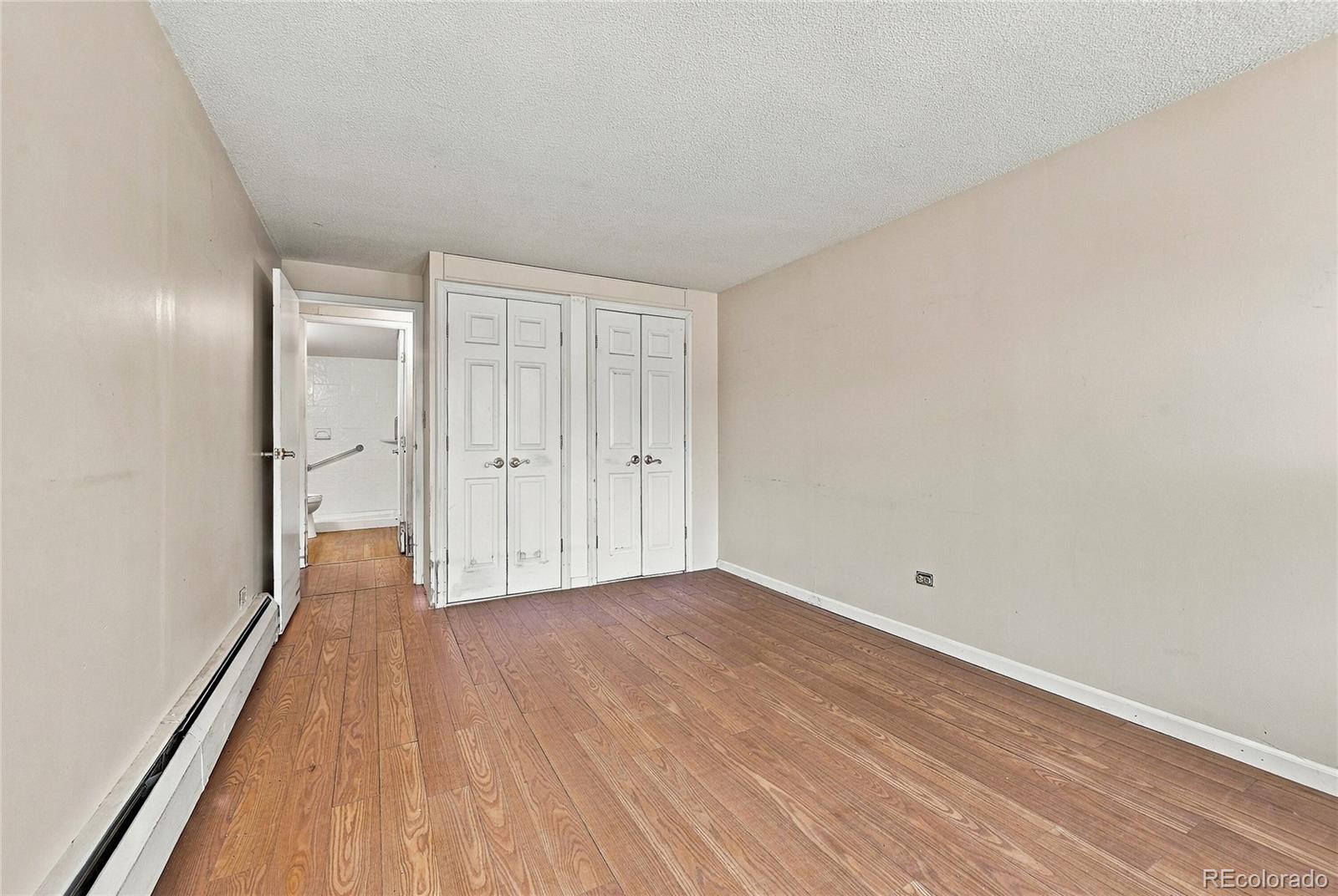 MLS Image #17 for 799  dahlia street,denver, Colorado
