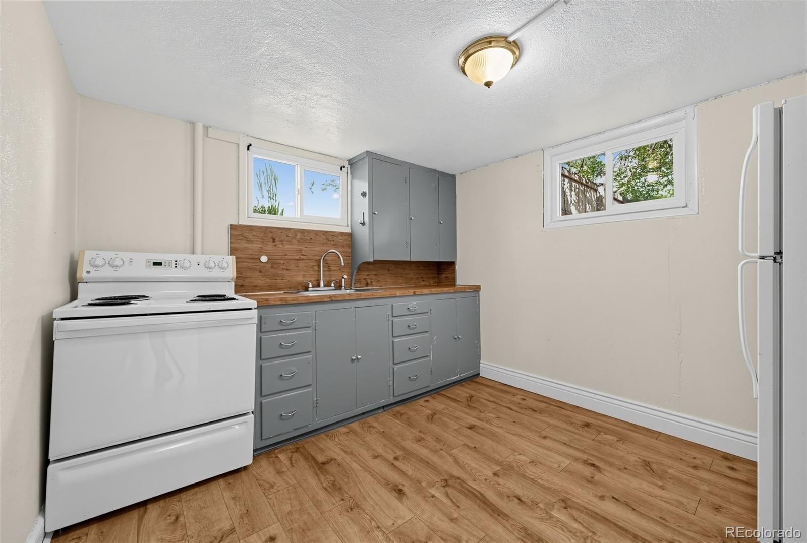 MLS Image #11 for 618  16th street ,greeley, Colorado