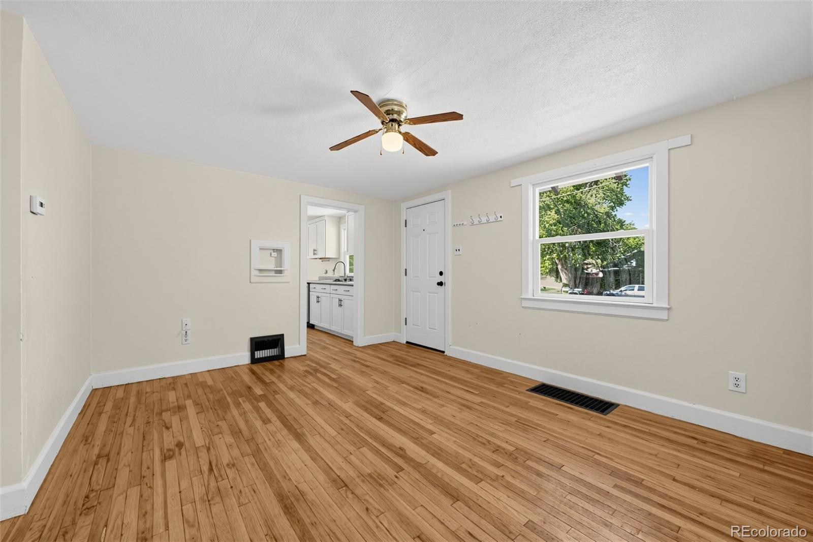 MLS Image #7 for 618  16th street ,greeley, Colorado