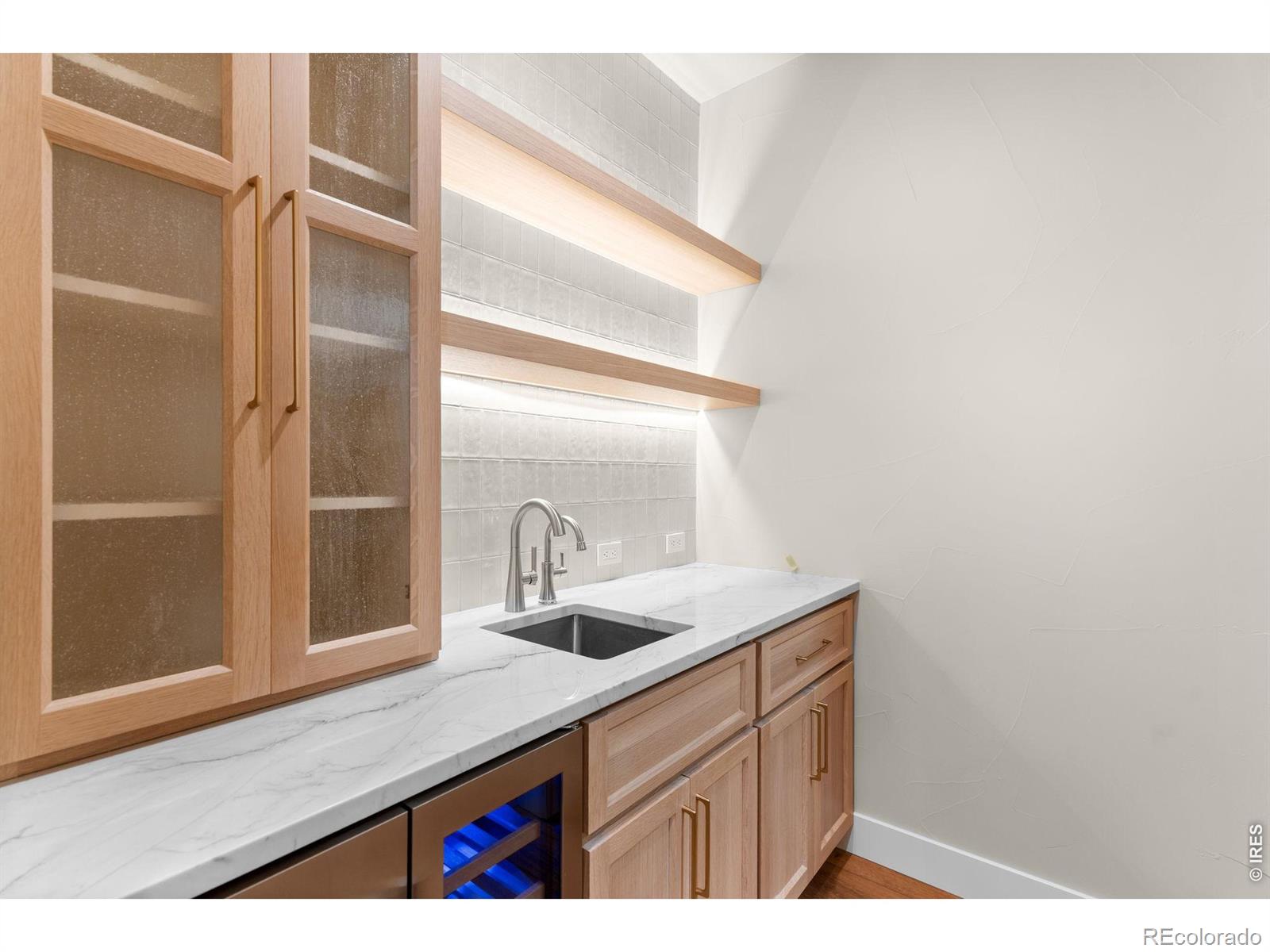 MLS Image #10 for 1270  swan peter drive,berthoud, Colorado