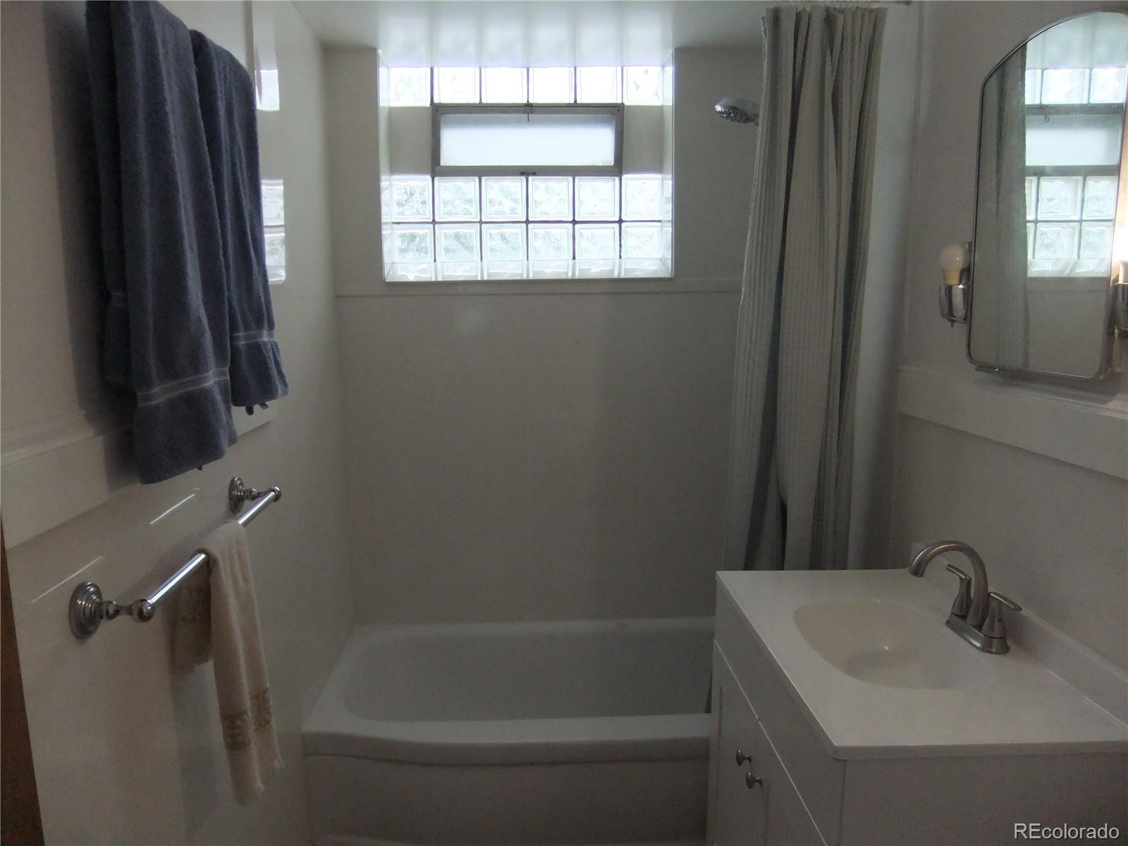 MLS Image #9 for 1355  hanover street,aurora, Colorado