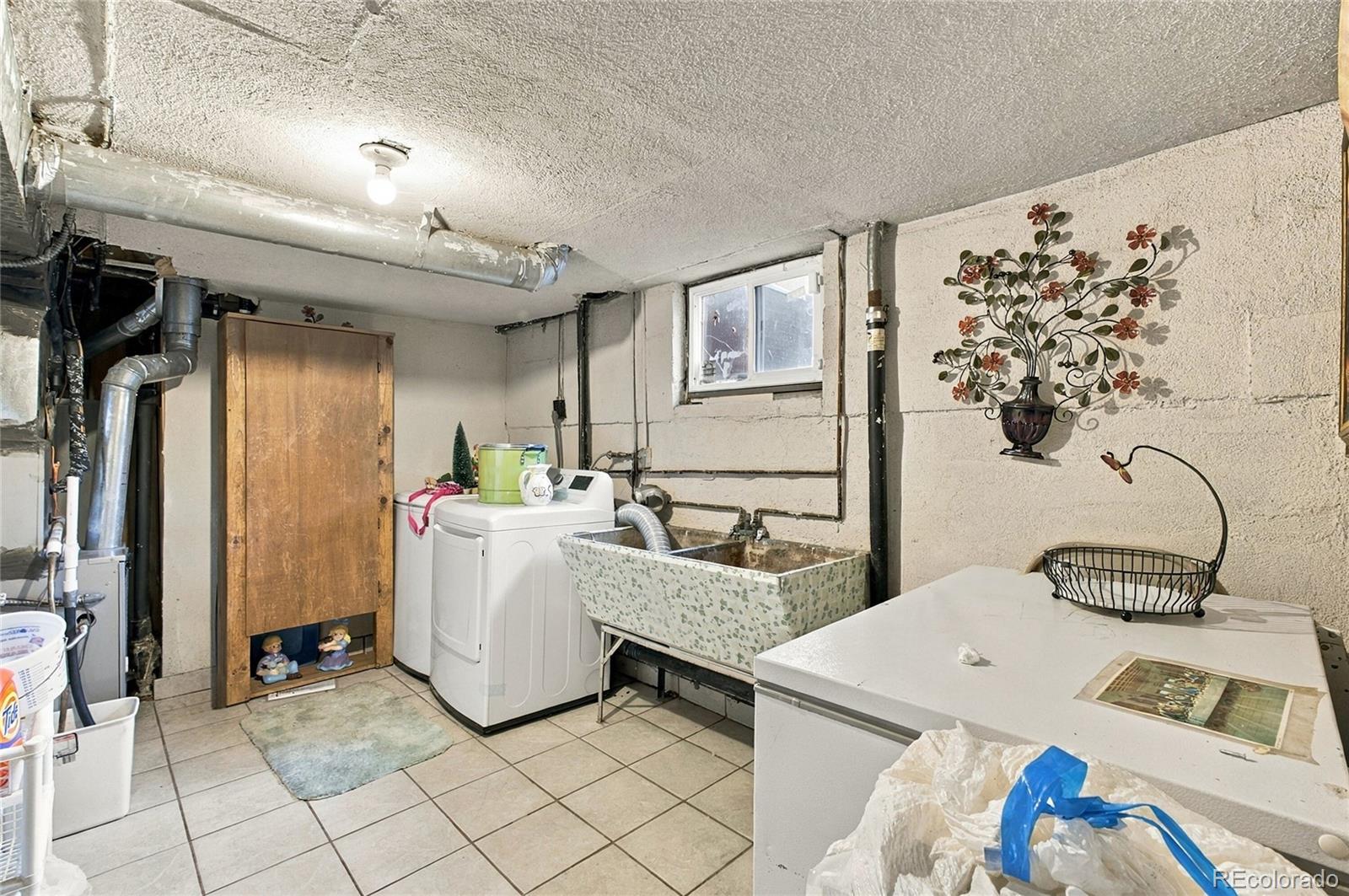 MLS Image #12 for 6841  irving street,denver, Colorado