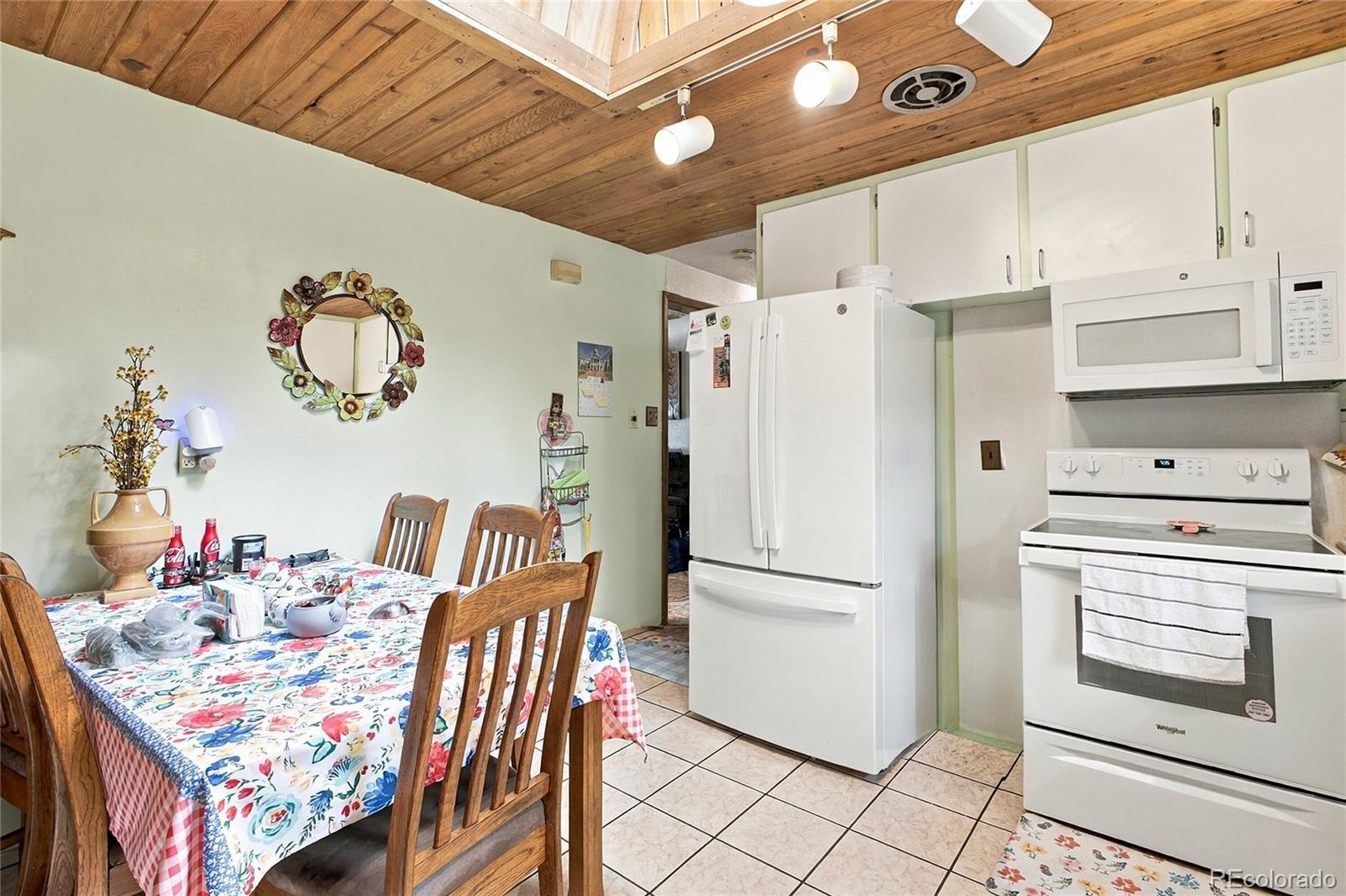 MLS Image #2 for 6841  irving street,denver, Colorado