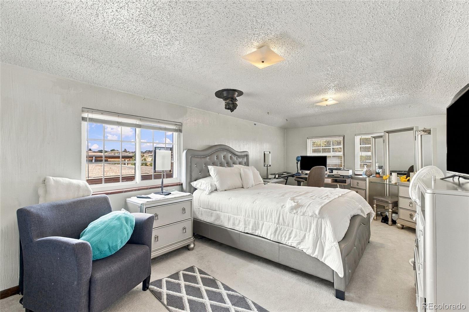 MLS Image #3 for 6841  irving street,denver, Colorado