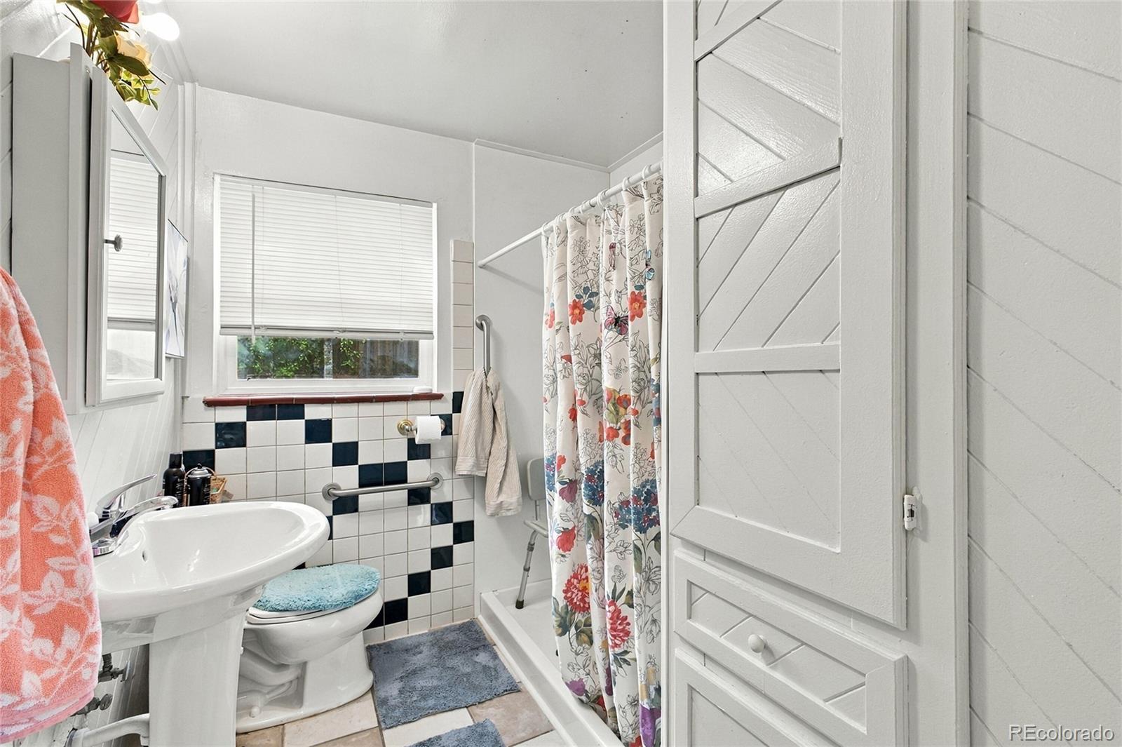 MLS Image #8 for 6841  irving street,denver, Colorado