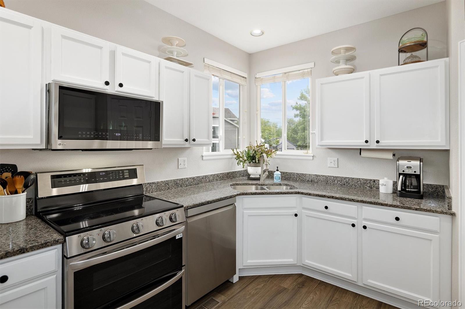 MLS Image #15 for 17001 w 64th drive,arvada, Colorado