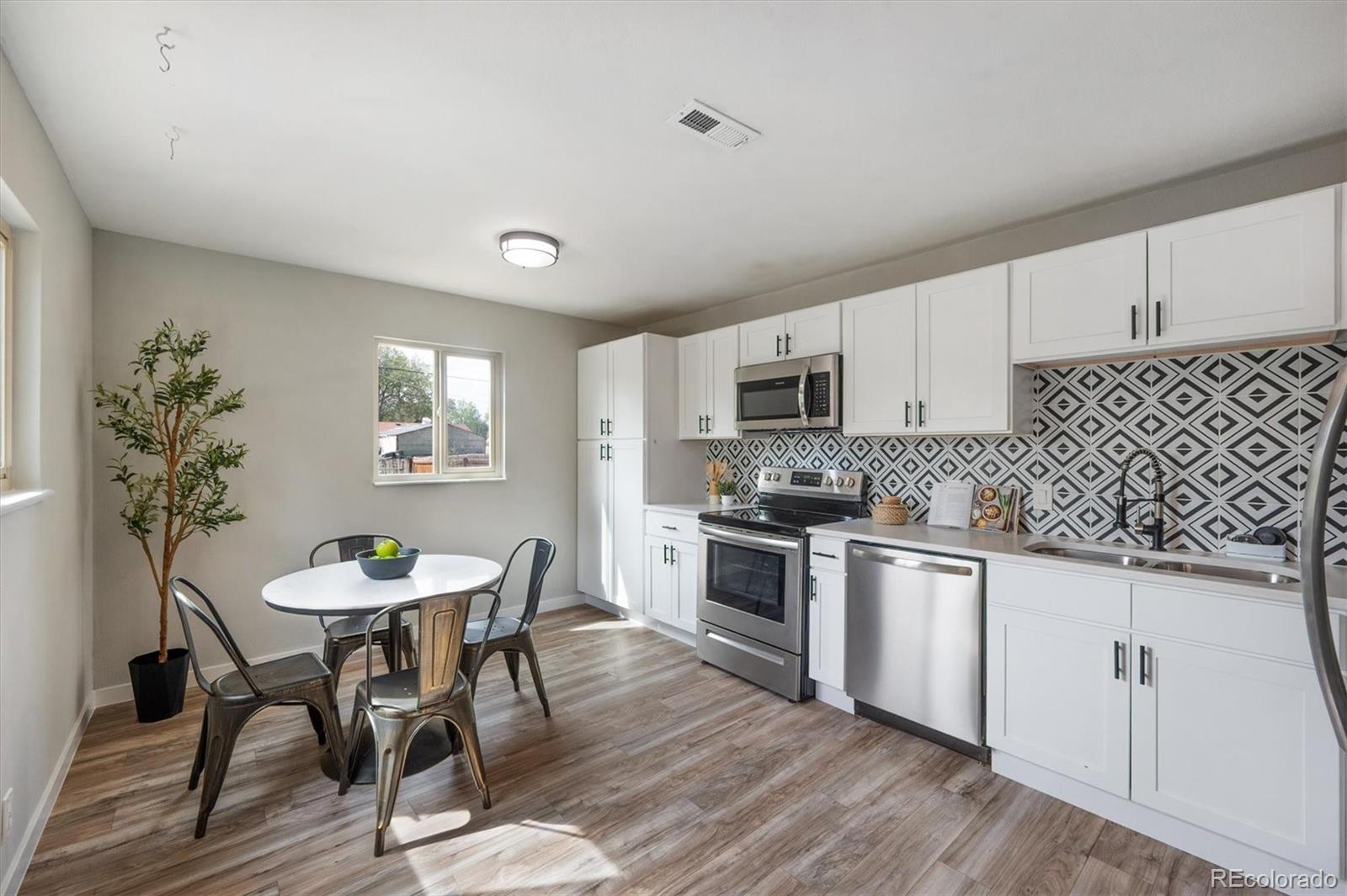 MLS Image #15 for 1917  kingston street,aurora, Colorado