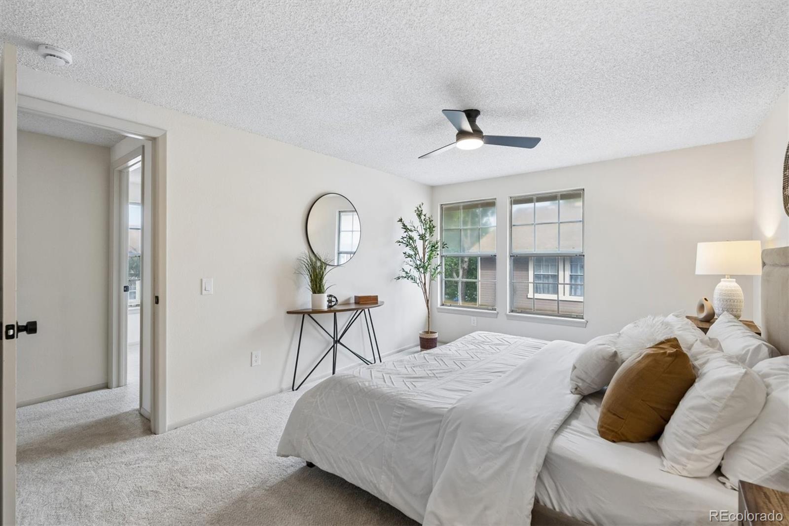 MLS Image #11 for 1990 s helena street a,aurora, Colorado