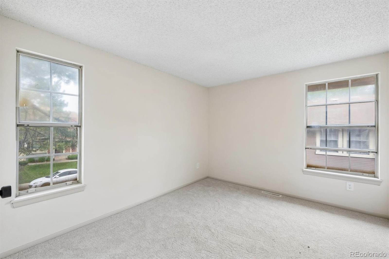 MLS Image #14 for 1990 s helena street a,aurora, Colorado