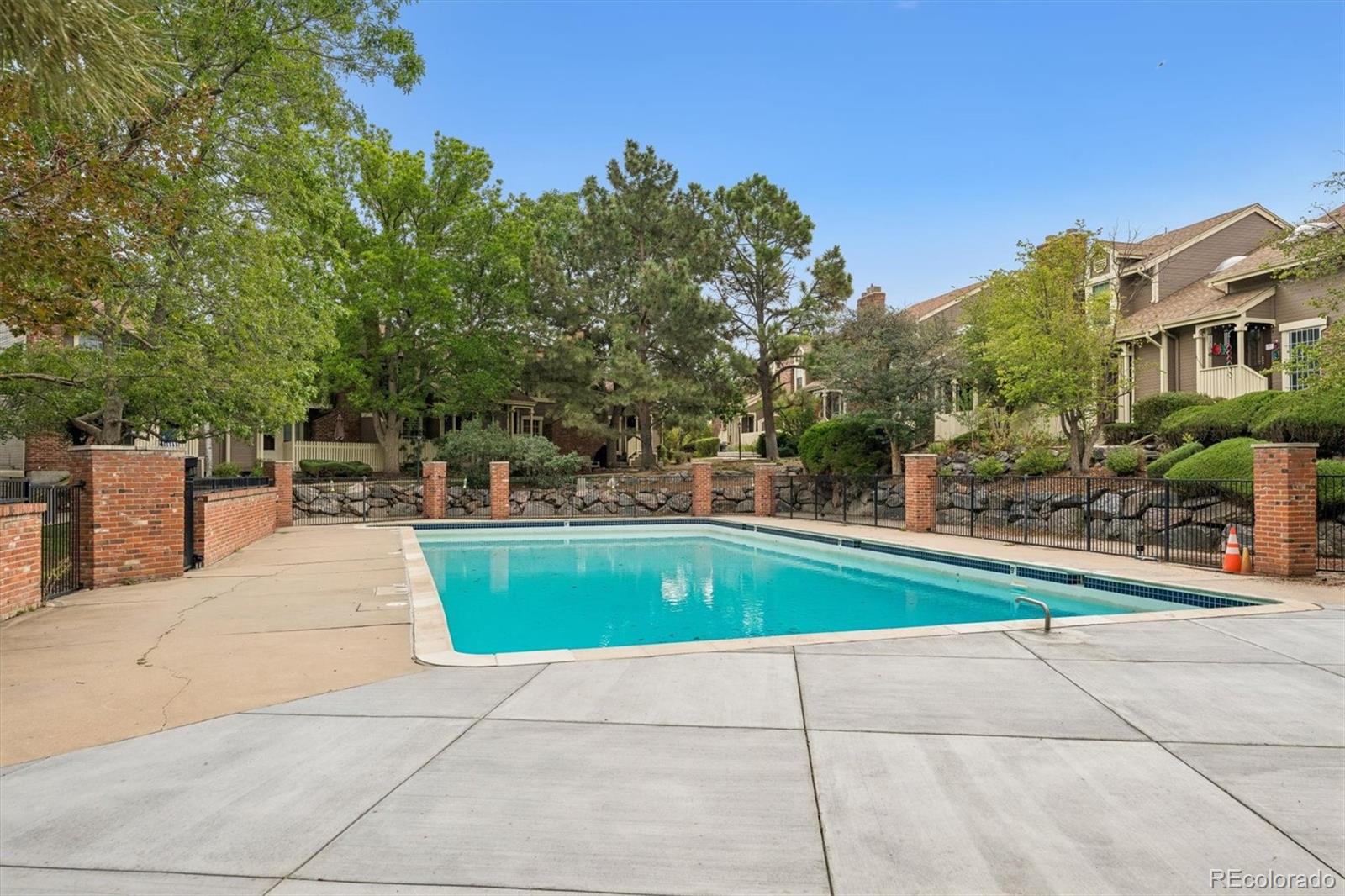 MLS Image #19 for 1990 s helena street a,aurora, Colorado