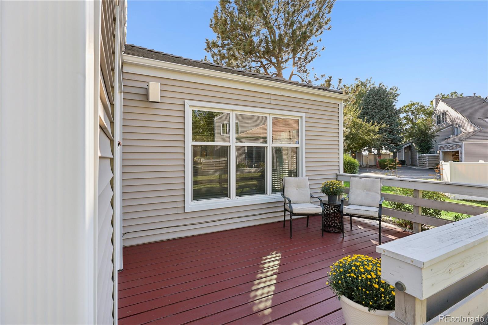 MLS Image #10 for 2290 s yosemite circle,denver, Colorado
