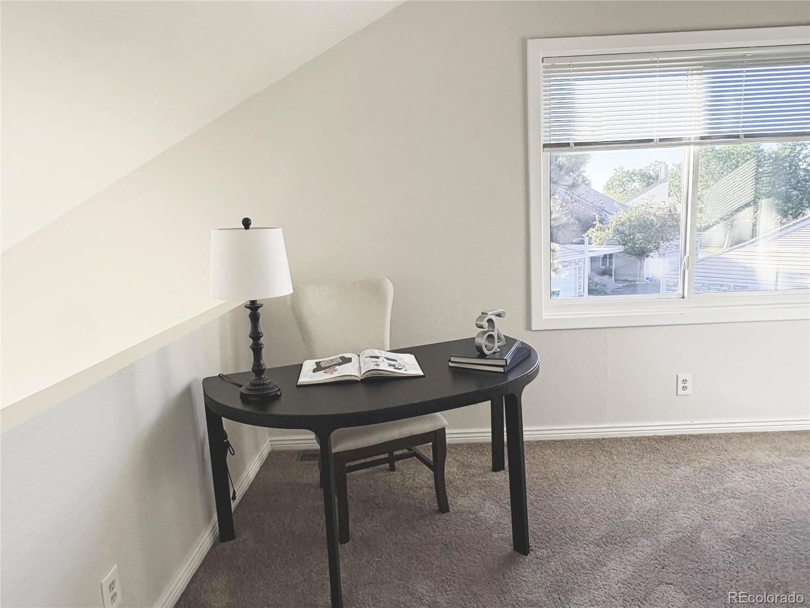 MLS Image #13 for 2290 s yosemite circle,denver, Colorado