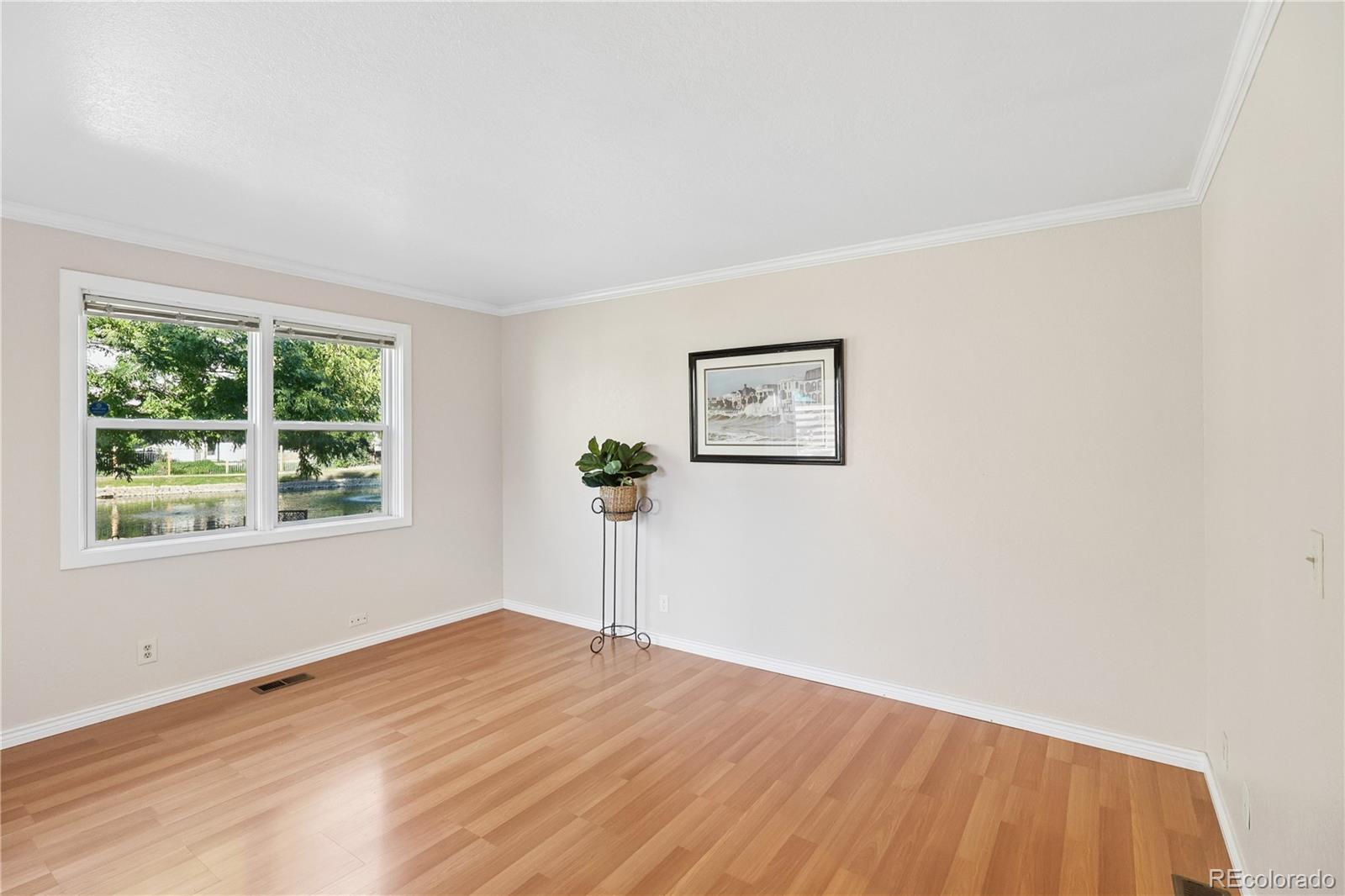 MLS Image #9 for 2290 s yosemite circle,denver, Colorado