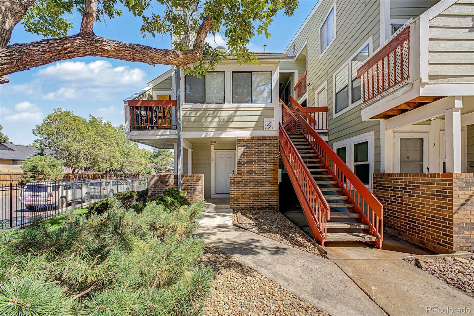 MLS Image #0 for 909 s dawson way,aurora, Colorado