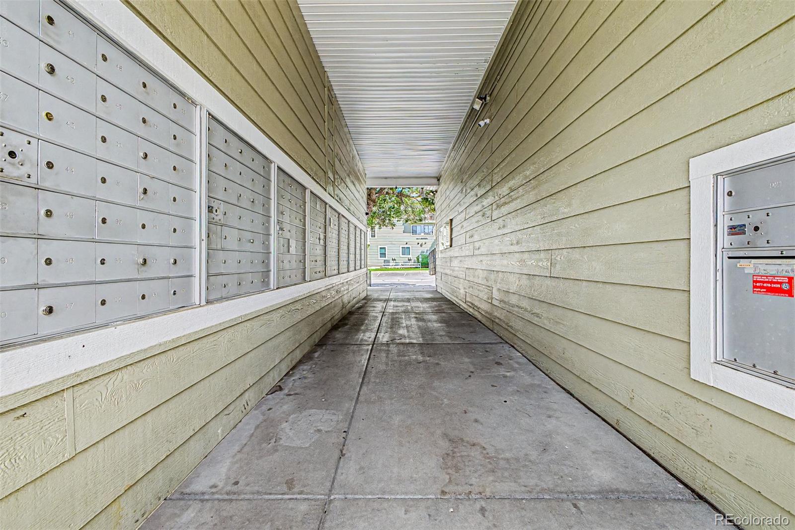 MLS Image #35 for 909 s dawson way,aurora, Colorado