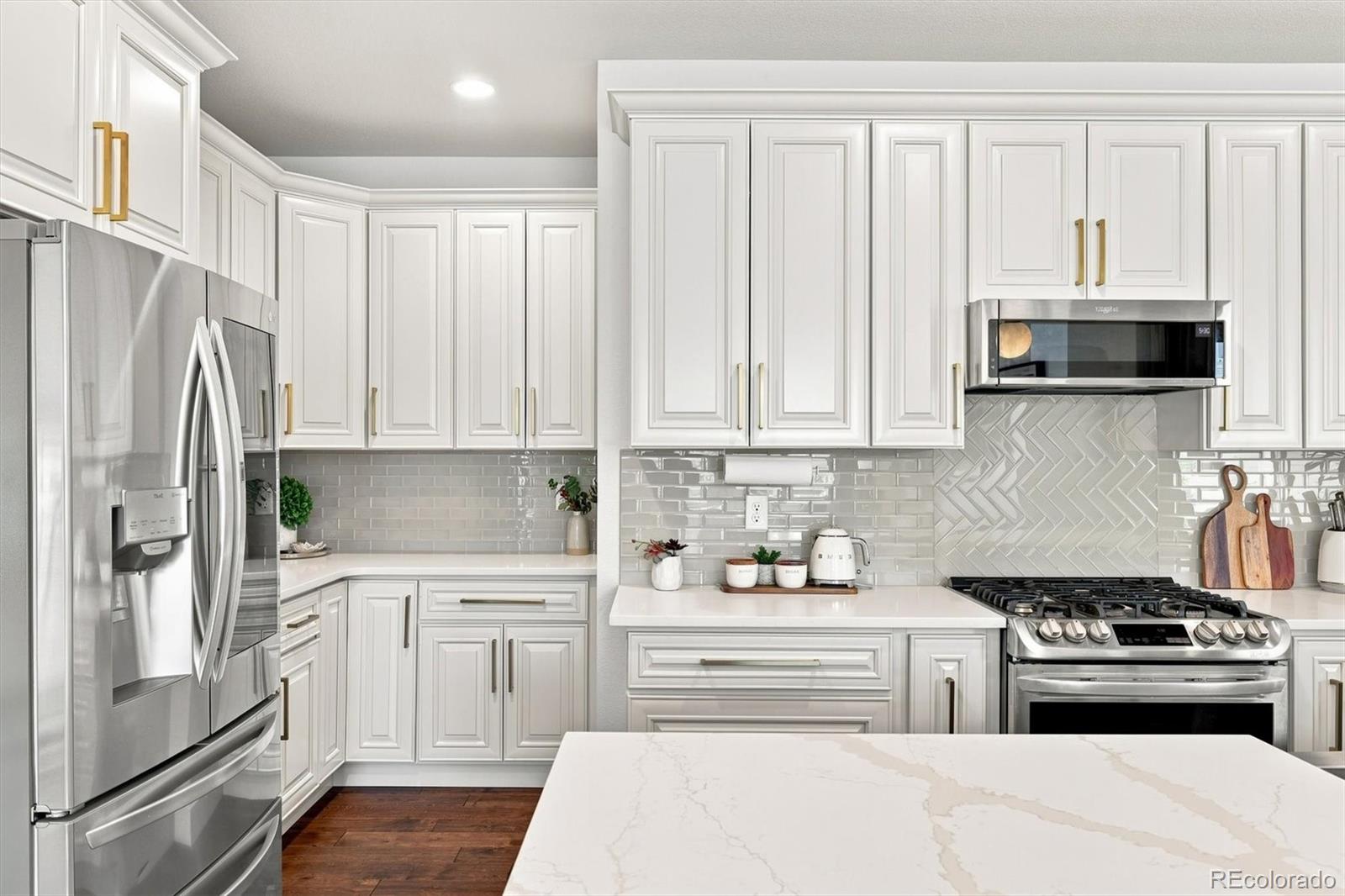 MLS Image #14 for 17439 w 94th drive,arvada, Colorado
