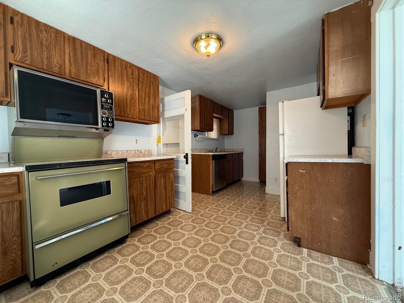MLS Image #14 for 433  wood street,fort collins, Colorado