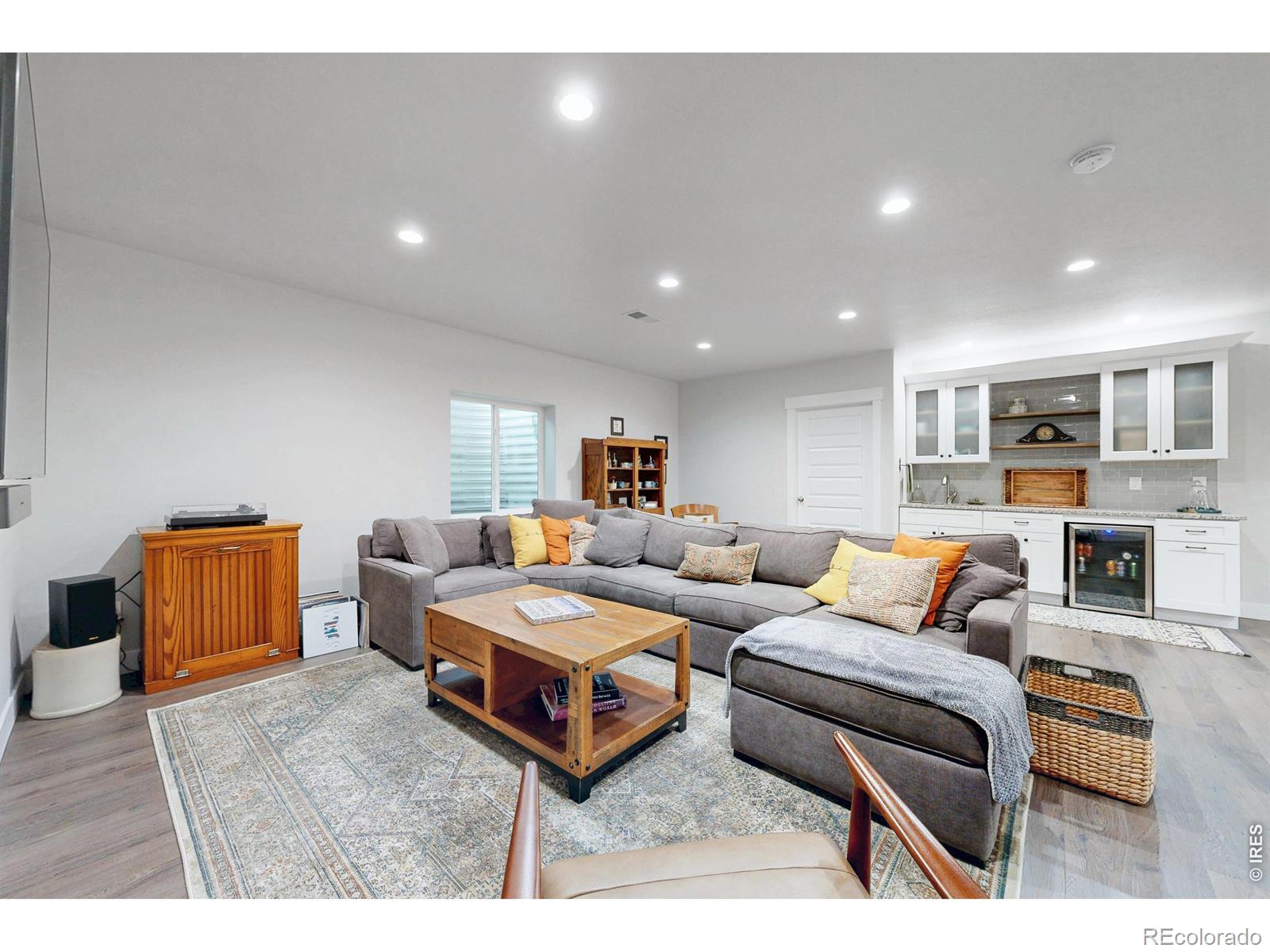 MLS Image #32 for 360  capitol reef street,berthoud, Colorado