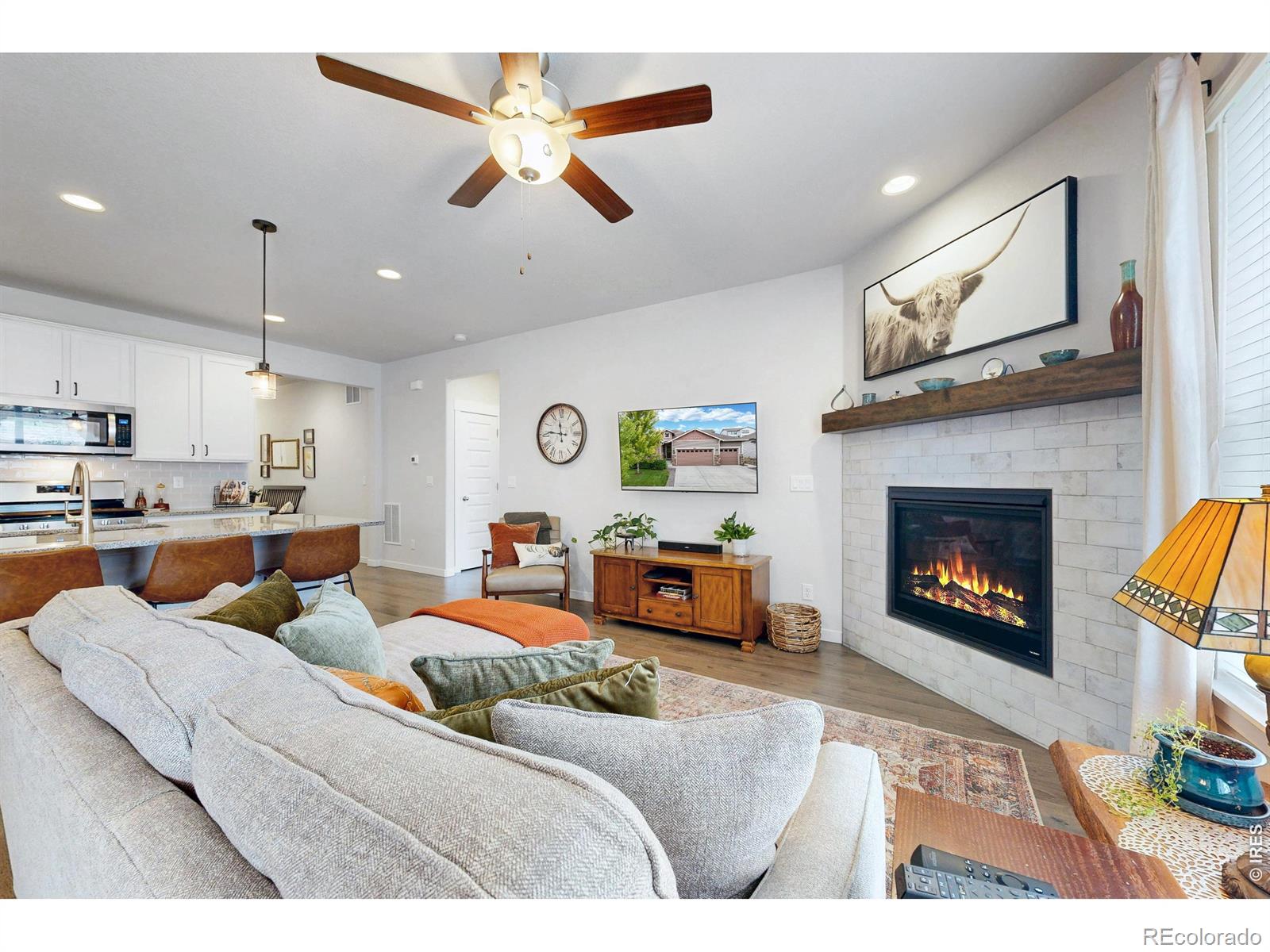 MLS Image #7 for 360  capitol reef street,berthoud, Colorado