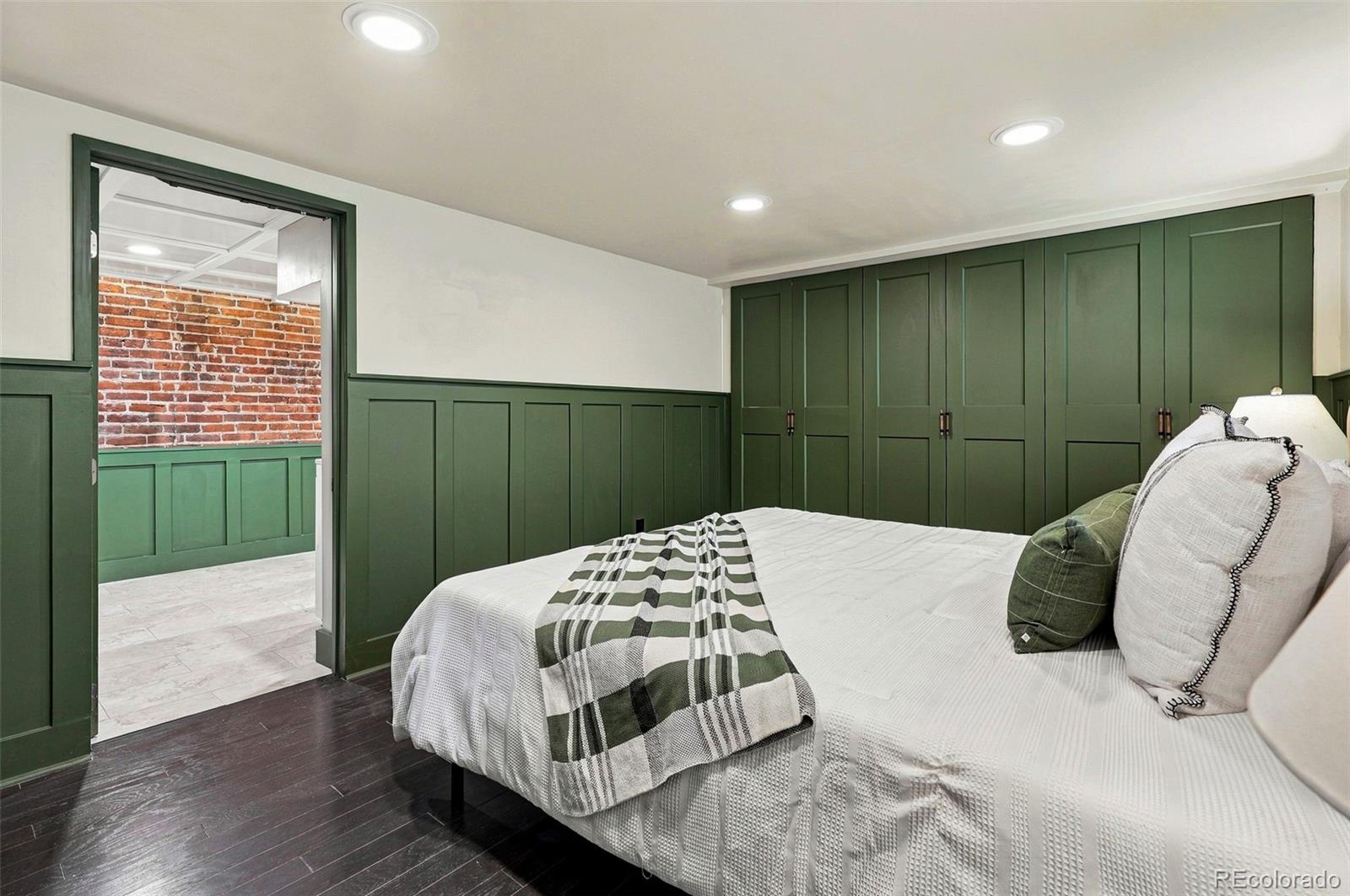 MLS Image #26 for 1846  race street,denver, Colorado
