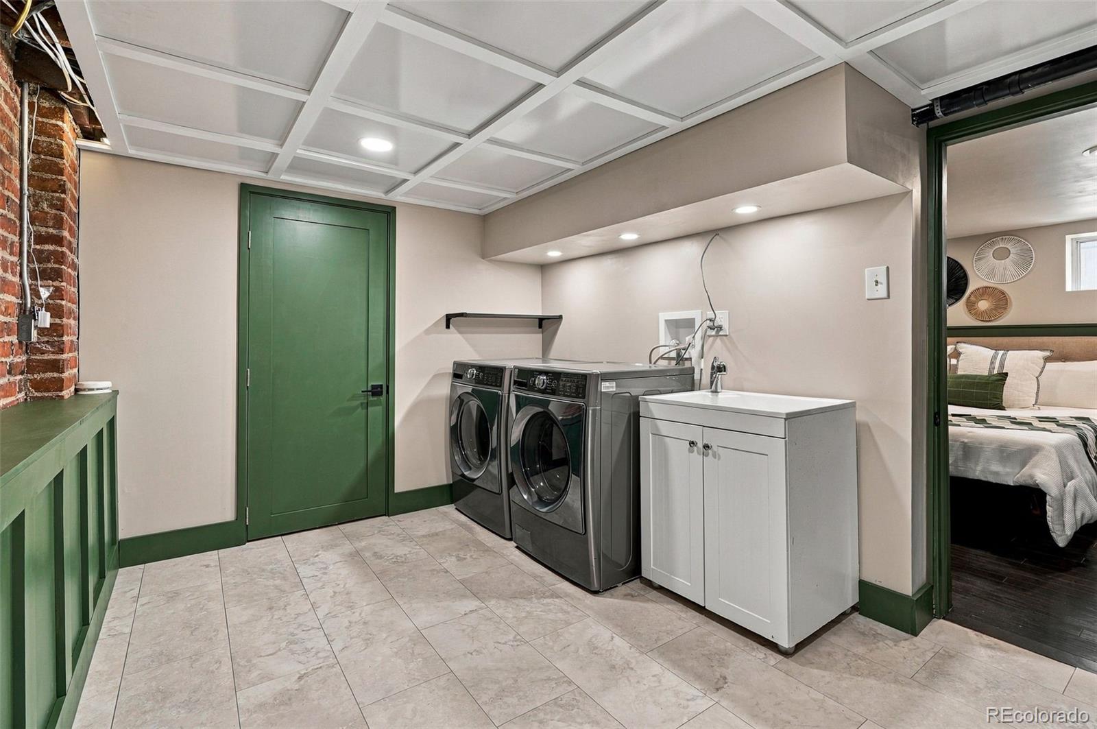 MLS Image #28 for 1846  race street,denver, Colorado