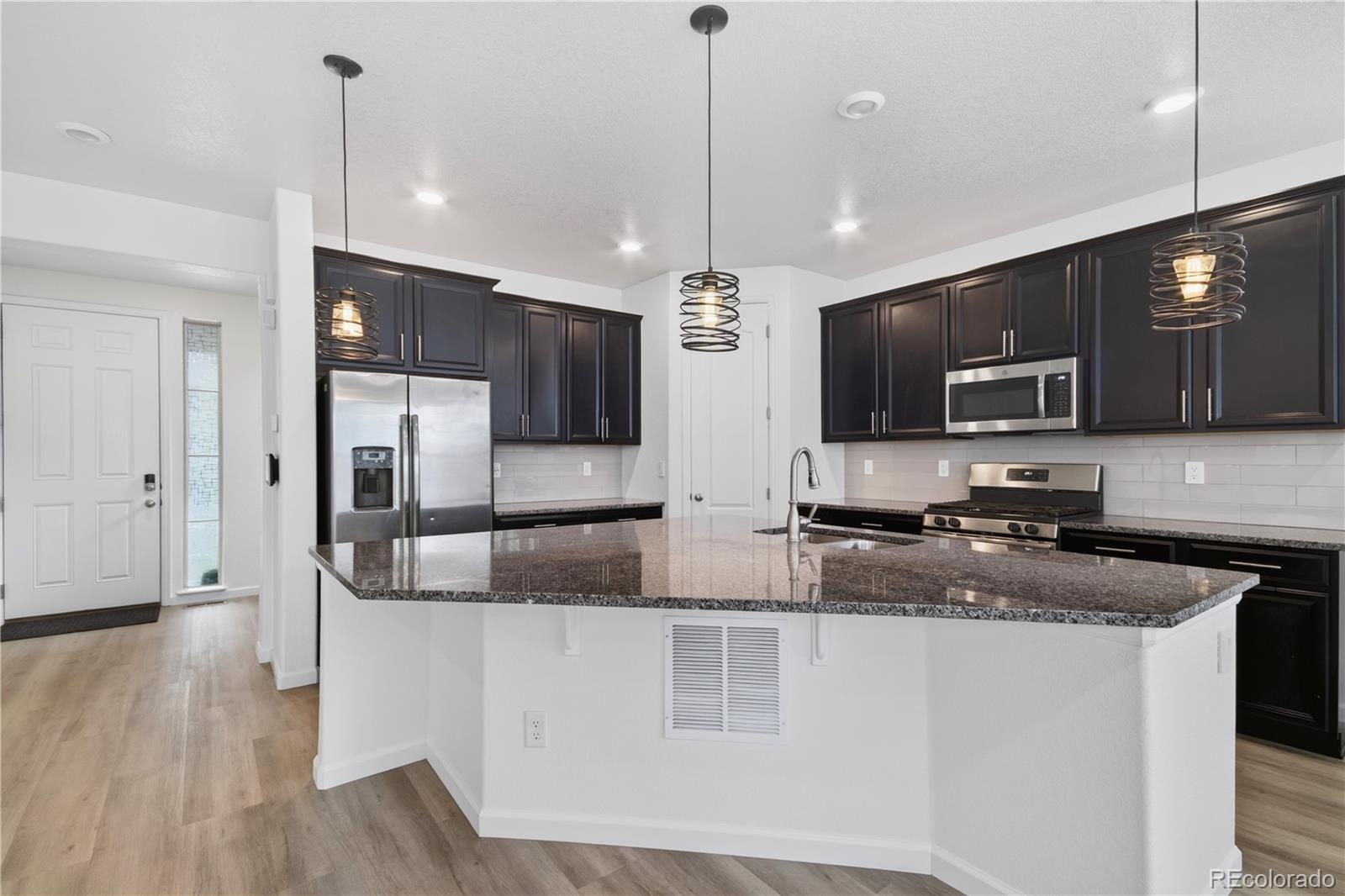 MLS Image #6 for 9725  bennett peak street,littleton, Colorado