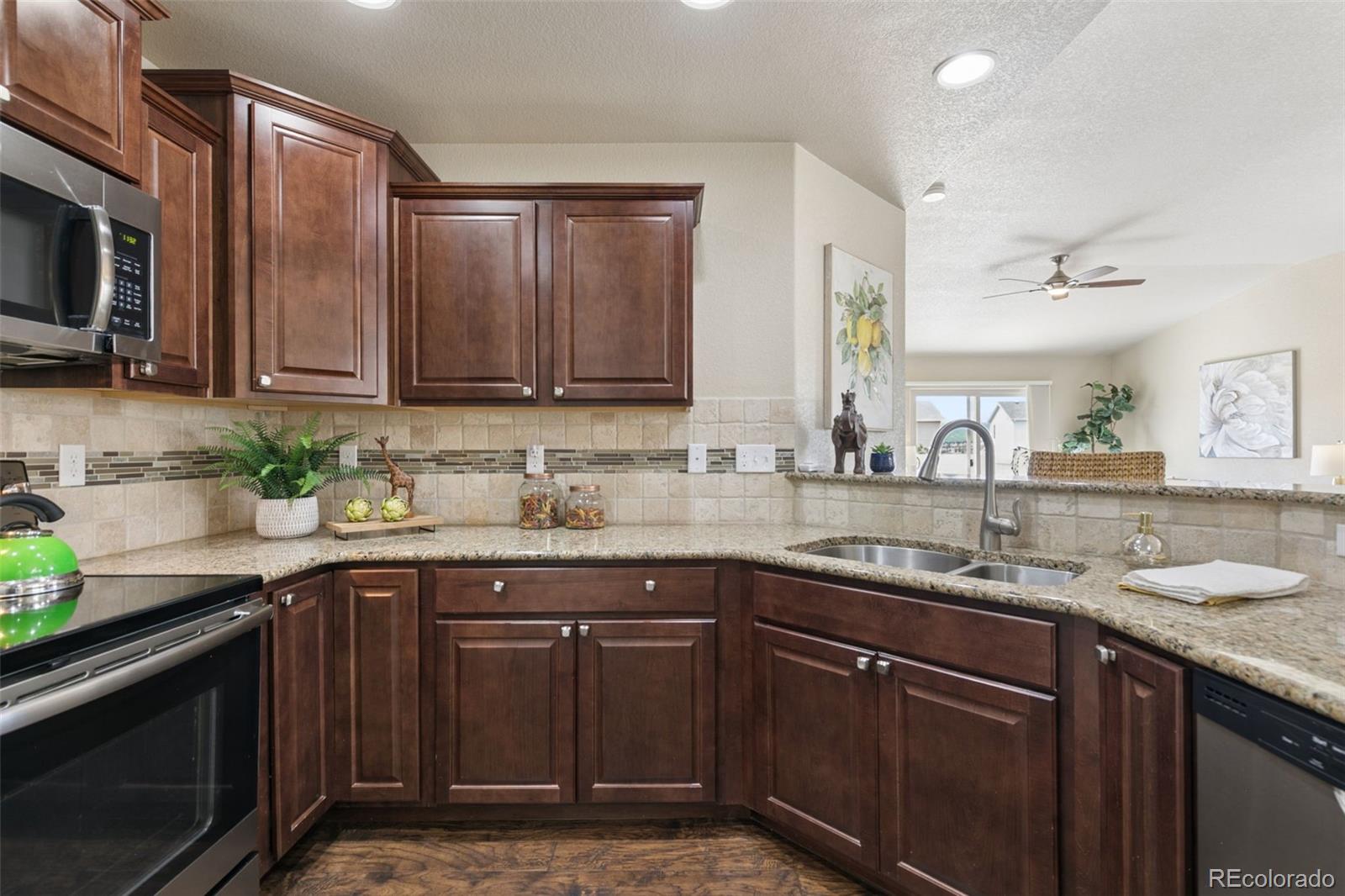 MLS Image #4 for 8042  potentilla grove,colorado springs, Colorado