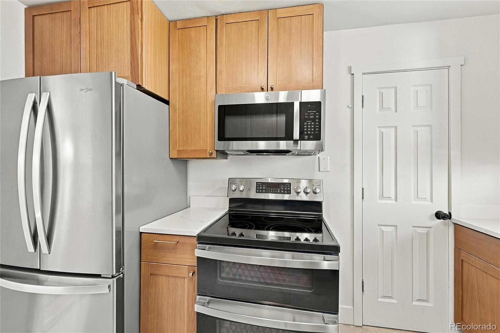 MLS Image #18 for 11213 w briarwood drive,lakewood, Colorado