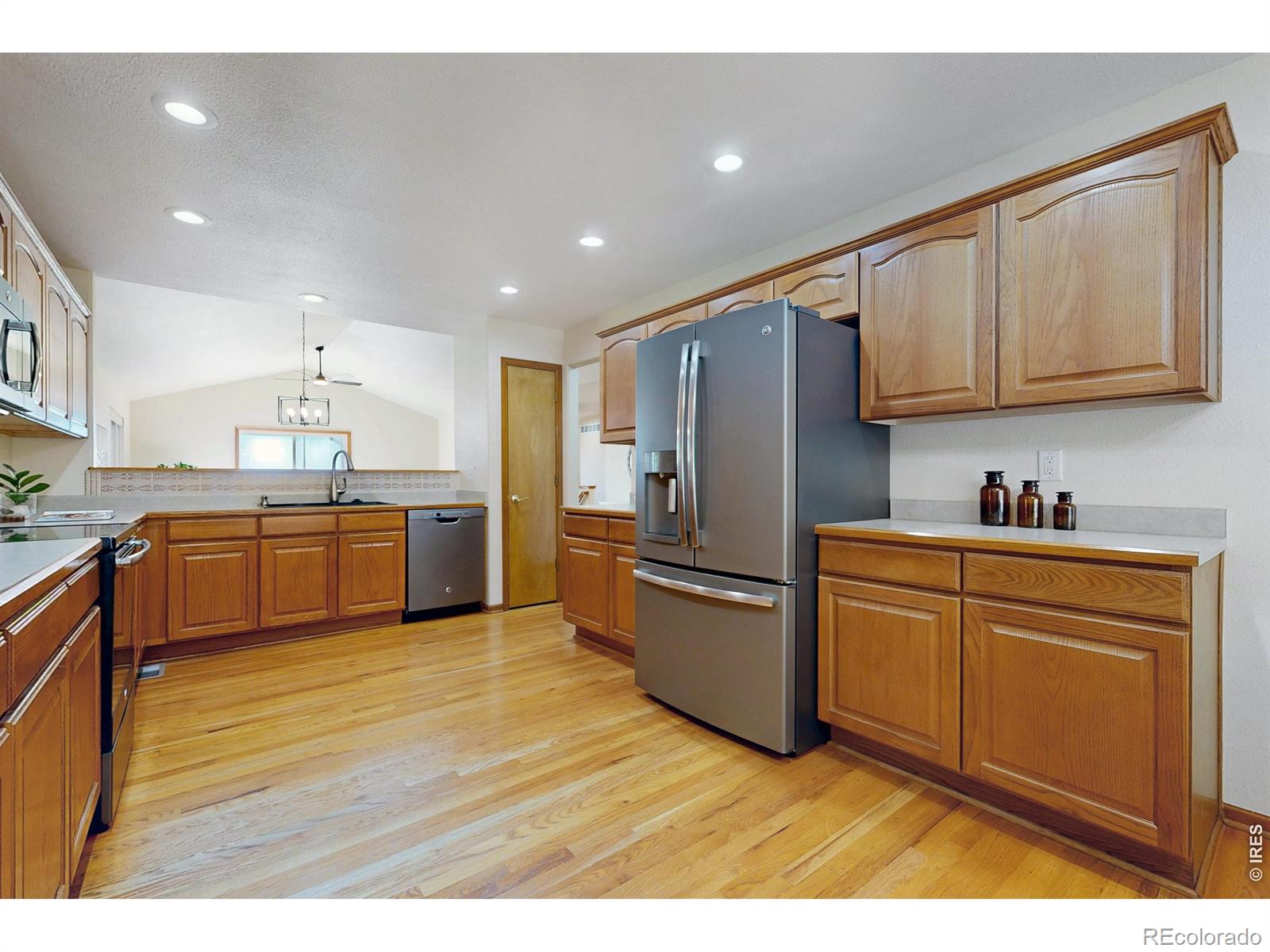 MLS Image #5 for 6814  barbuda drive,fort collins, Colorado