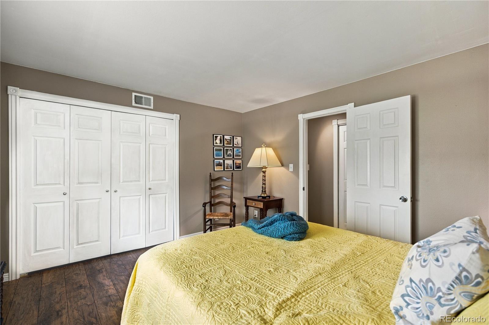 MLS Image #11 for 309 e highline circle,centennial, Colorado