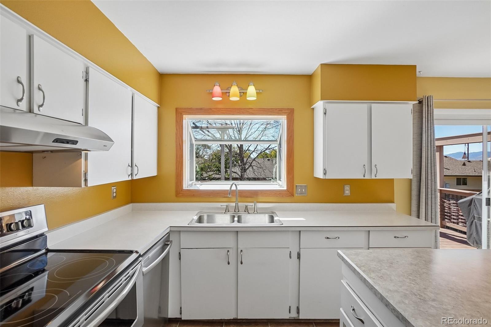 MLS Image #16 for 1576 s wright court,lakewood, Colorado