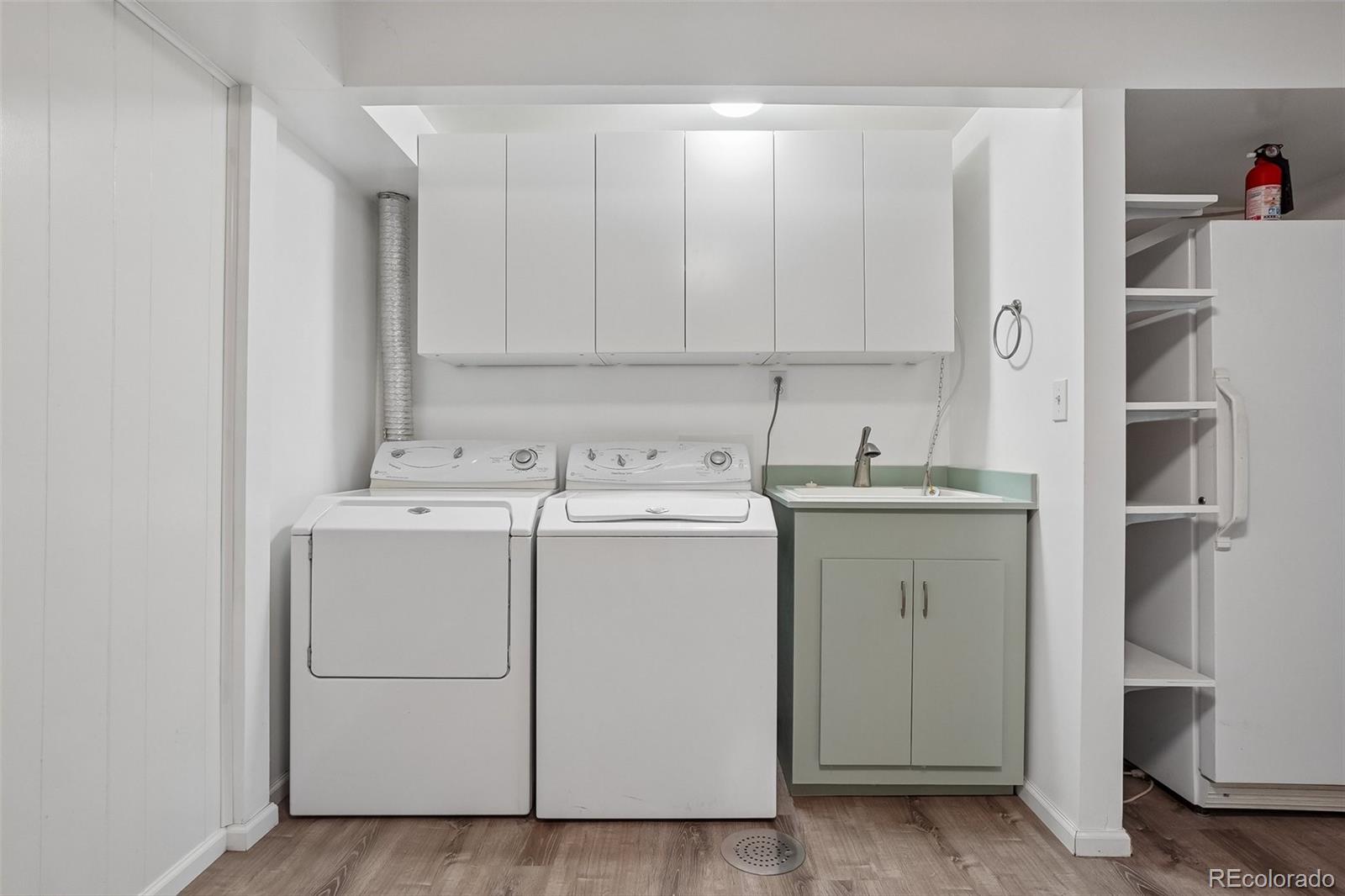 MLS Image #32 for 1576 s wright court,lakewood, Colorado