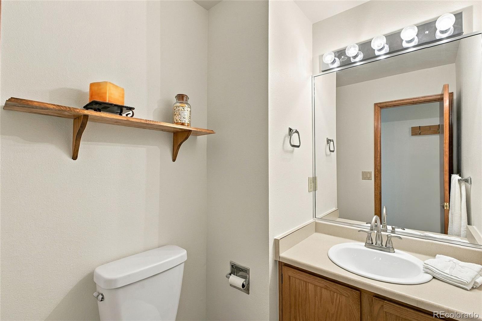 MLS Image #13 for 5514 s zang street,littleton, Colorado