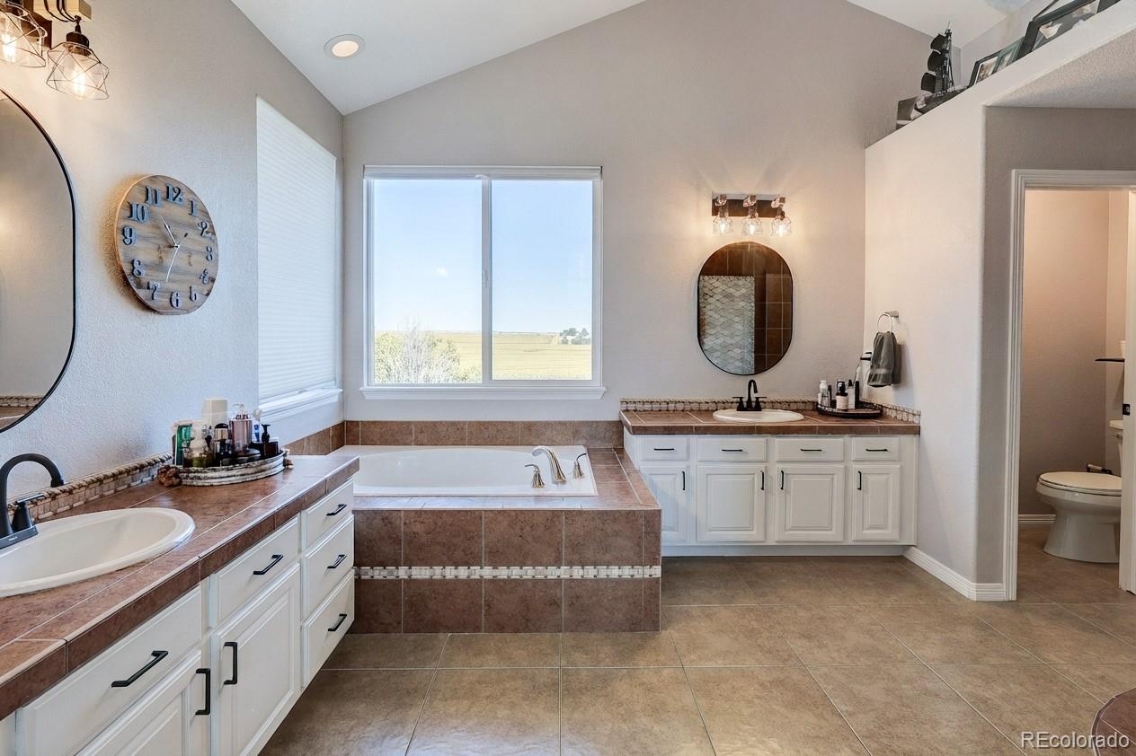 MLS Image #20 for 3125  argyll lane,johnstown, Colorado
