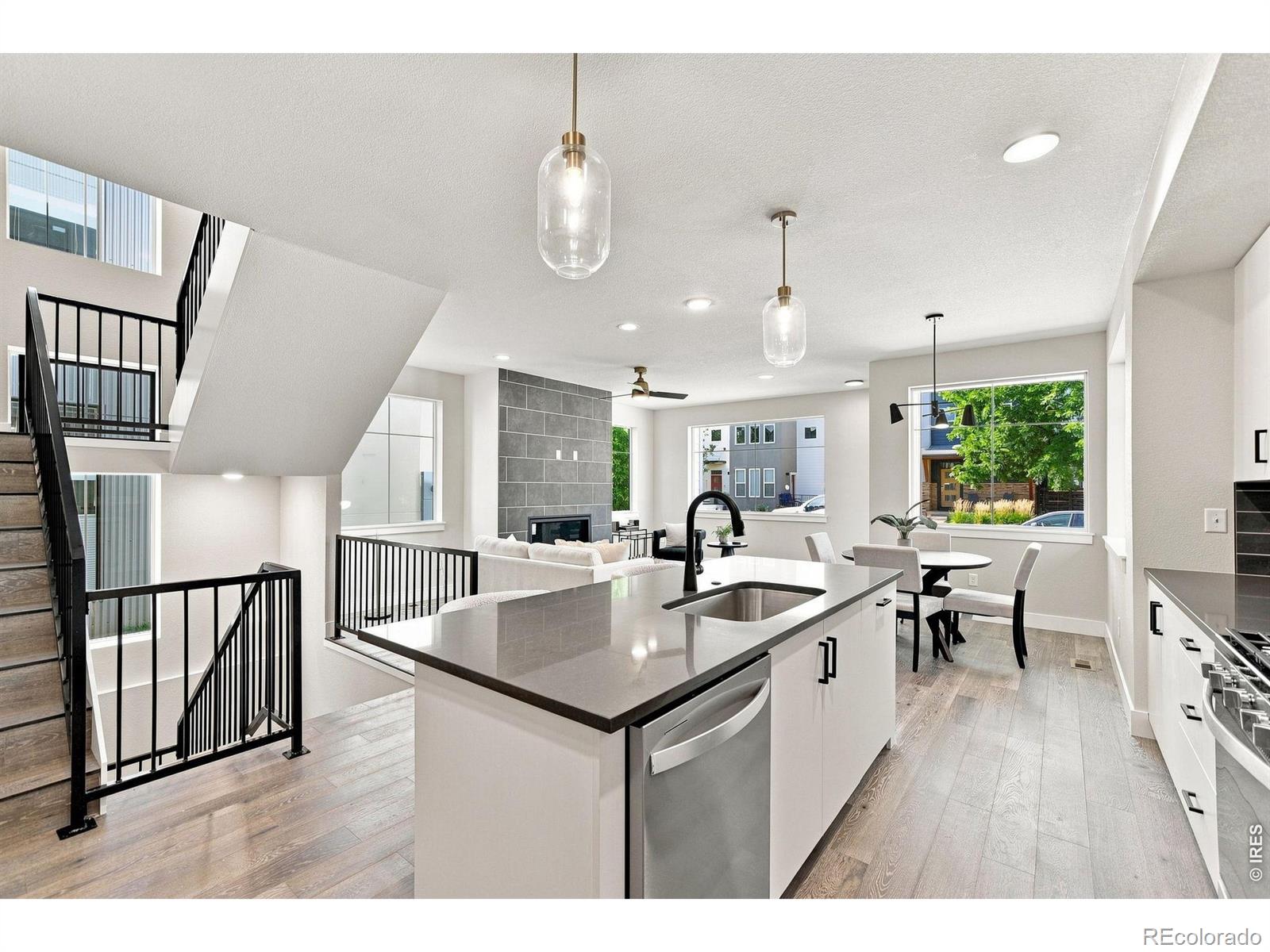 MLS Image #8 for 444  osiander street,fort collins, Colorado