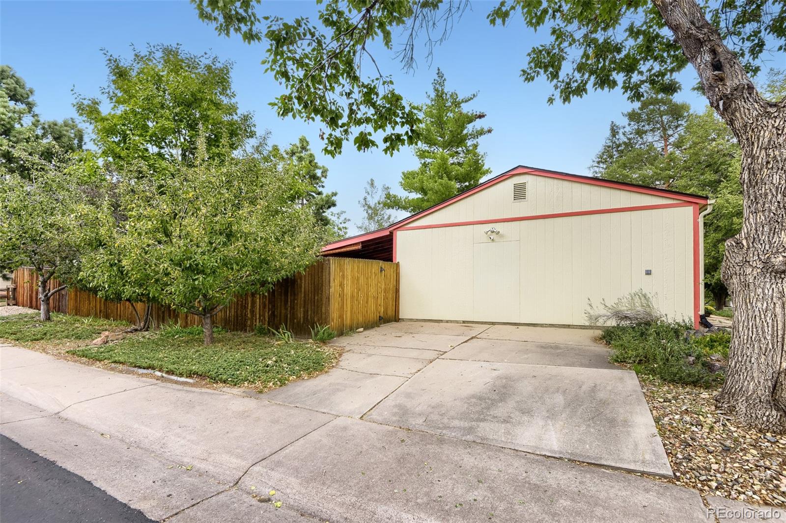 MLS Image #24 for 4851 s quintero circle,aurora, Colorado