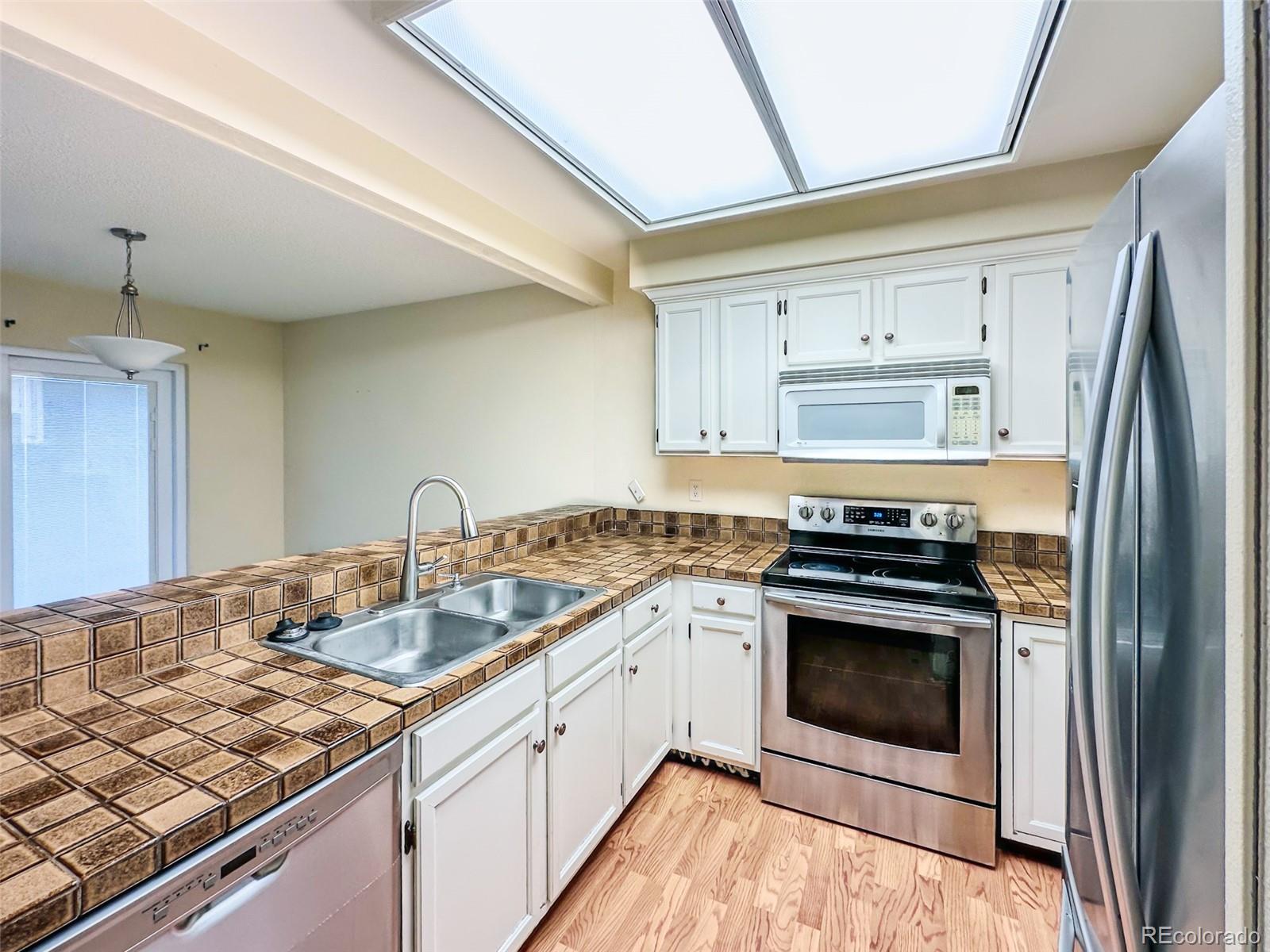 MLS Image #8 for 14189 e radcliff circle,aurora, Colorado